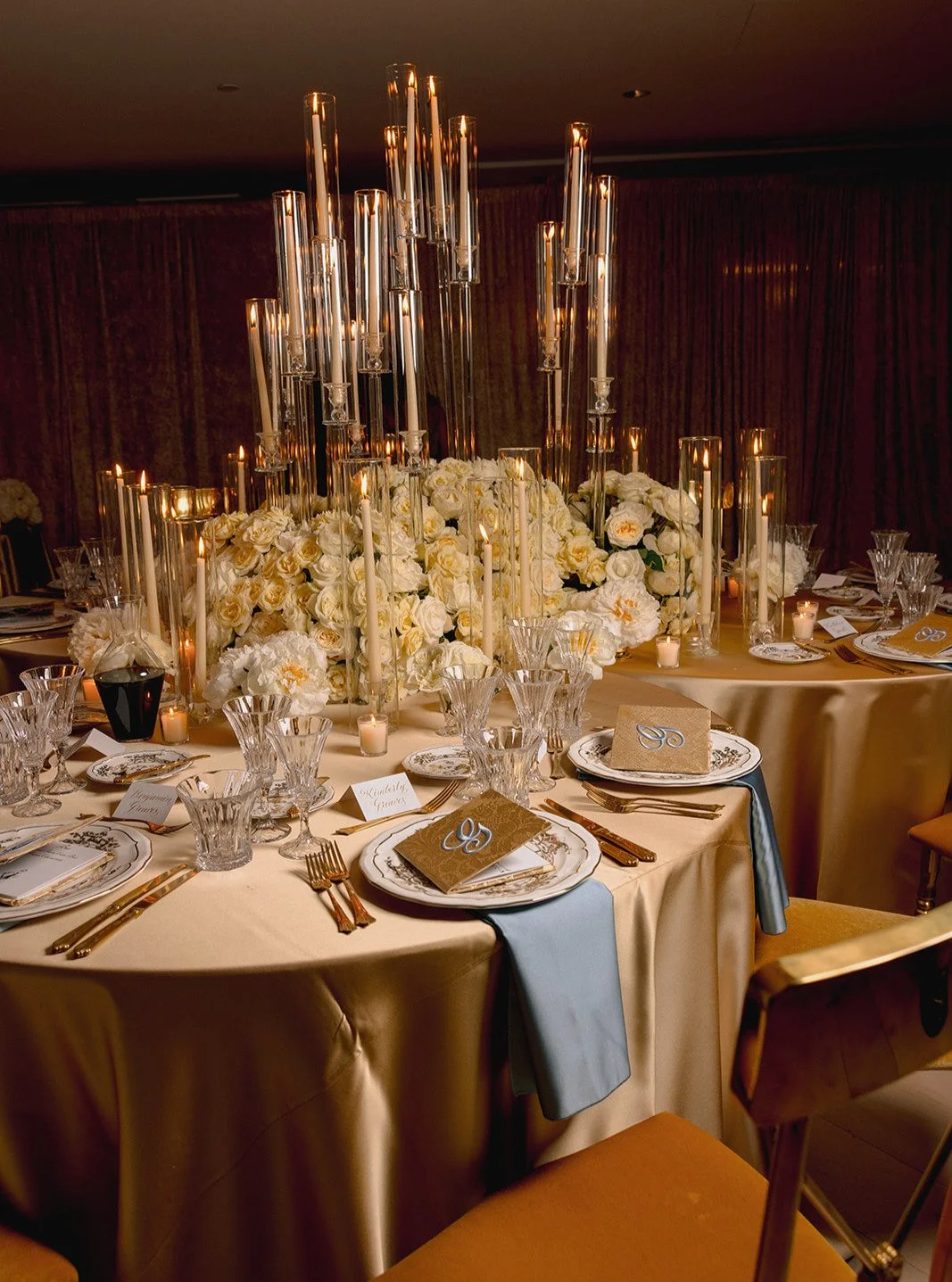 It&rsquo;s not every day you get to plan a wedding for someone you&rsquo;re usually creating alongside. 🤍

For years, we&rsquo;ve had the pleasure of working with Kimberly, the incredibly talented floral designer behind @lestemfloral, bringing count