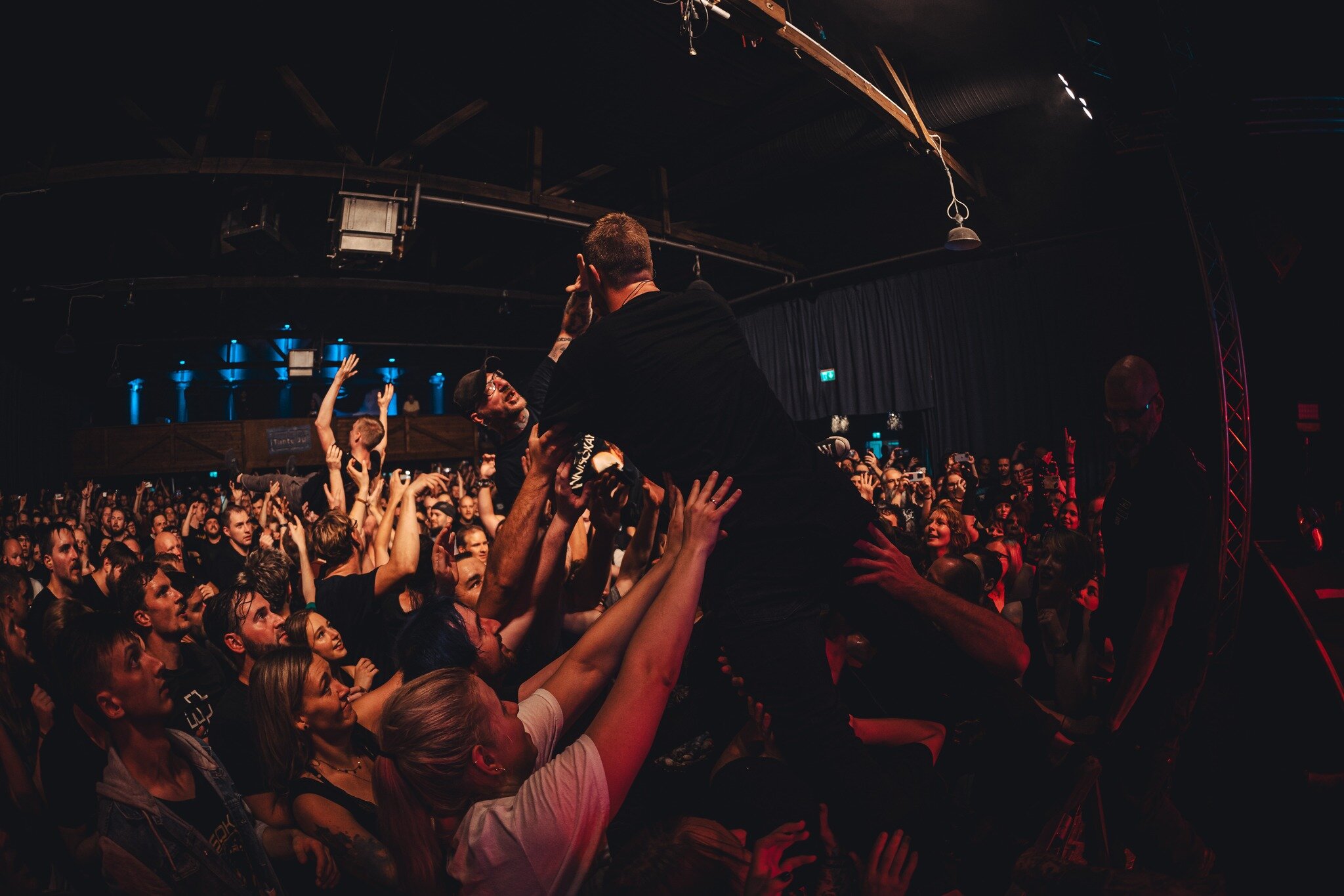 We are now officially jumping into the time of festivals. 🪂 On the 31st of March you can see us at @eastercross.festival here in Germany. 🤘 Let&rsquo;s go have a sick time there!

Picture by @lukesmediacorner 

#festival #festivals2024 #metalcore #