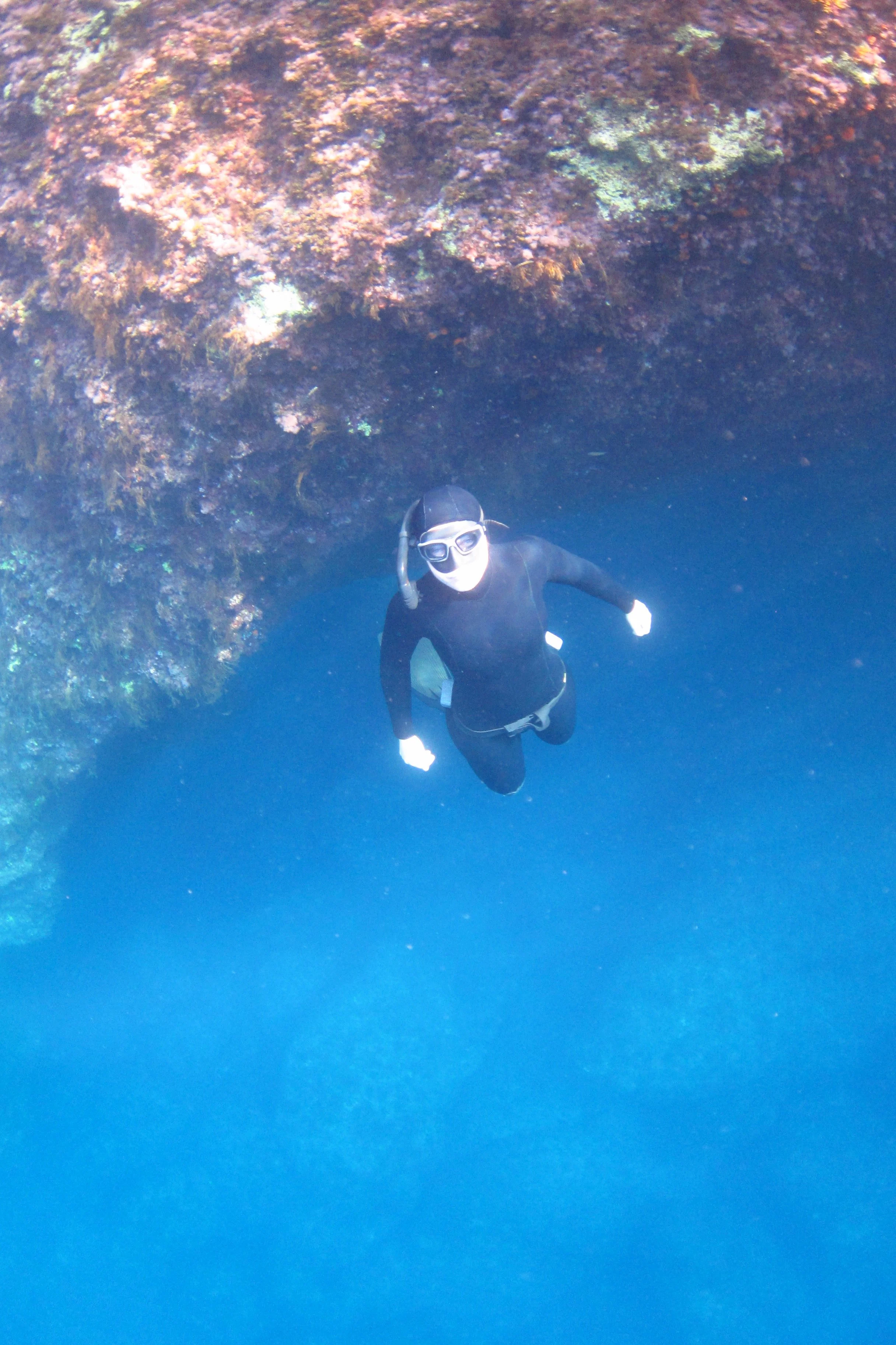 Lissy Marsh freediving at the Blue Hole, Gozo