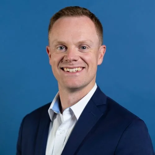 Derek Shook headshot