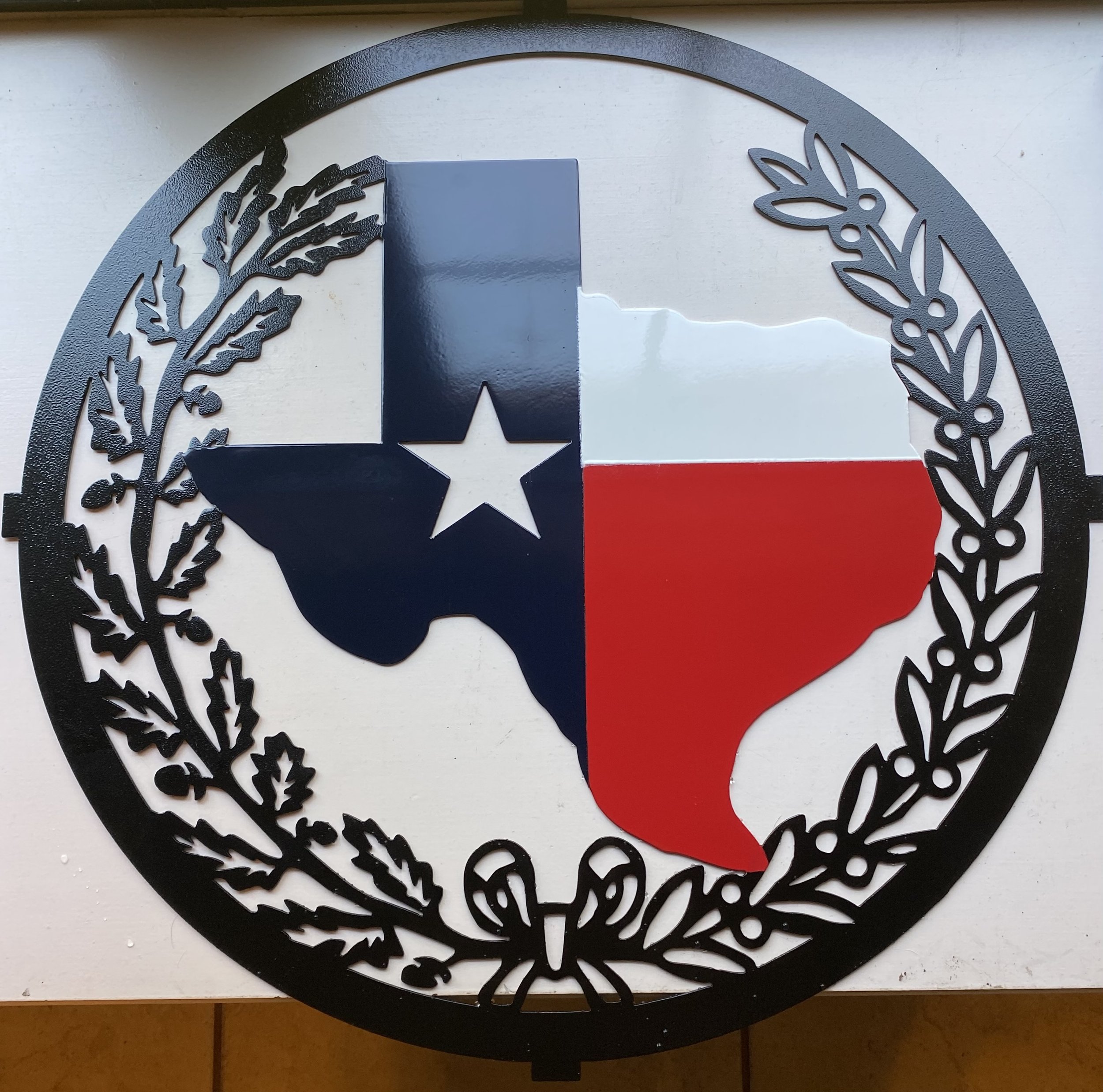 18" Dia Texas sign with Olive and oak branches multicolored