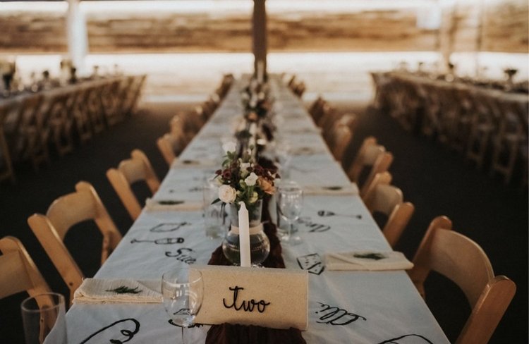 DIY wedding table flowers