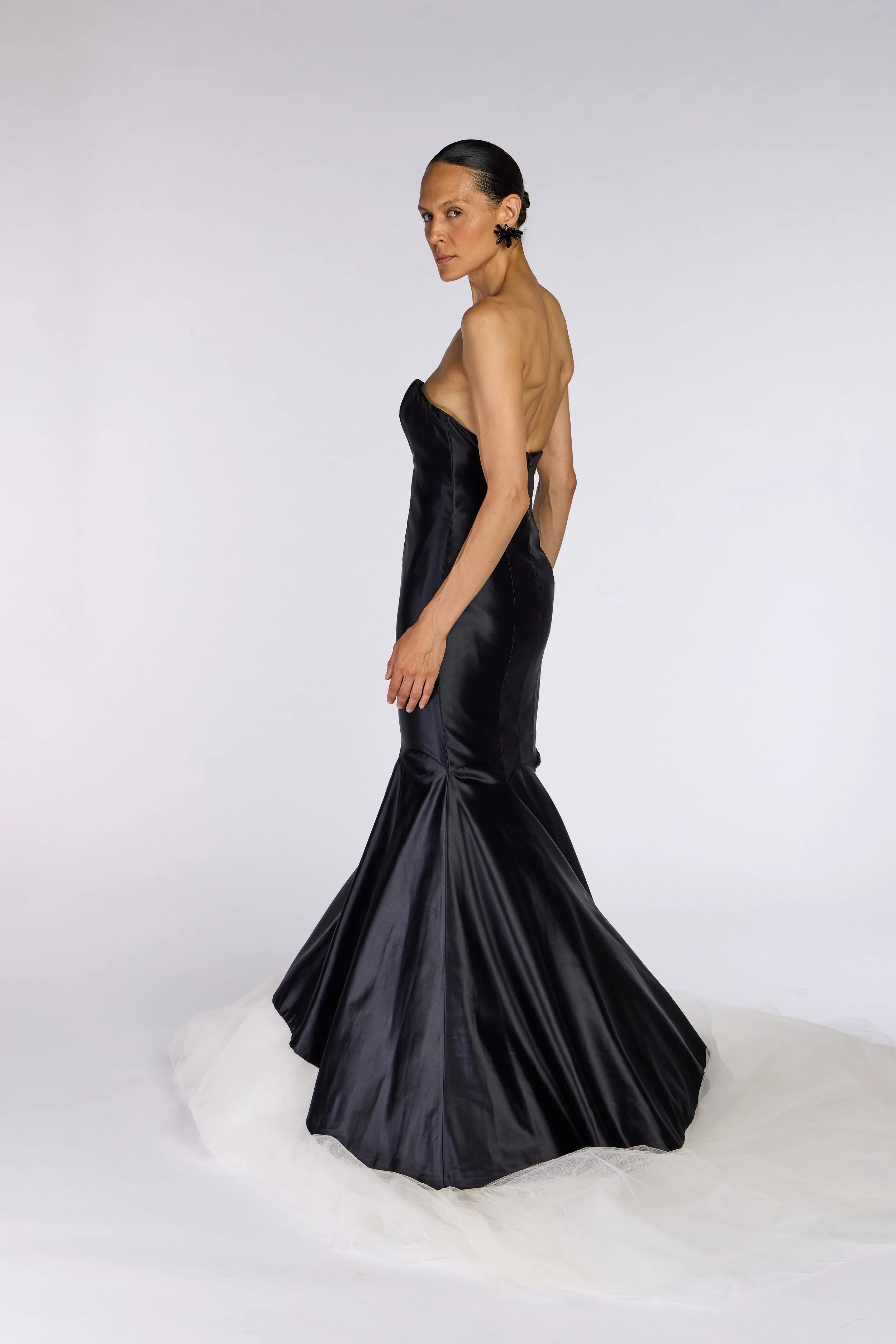 Alexander McQueen A/W 2005 “The Man Who Knew Too Much” Gown – view 7