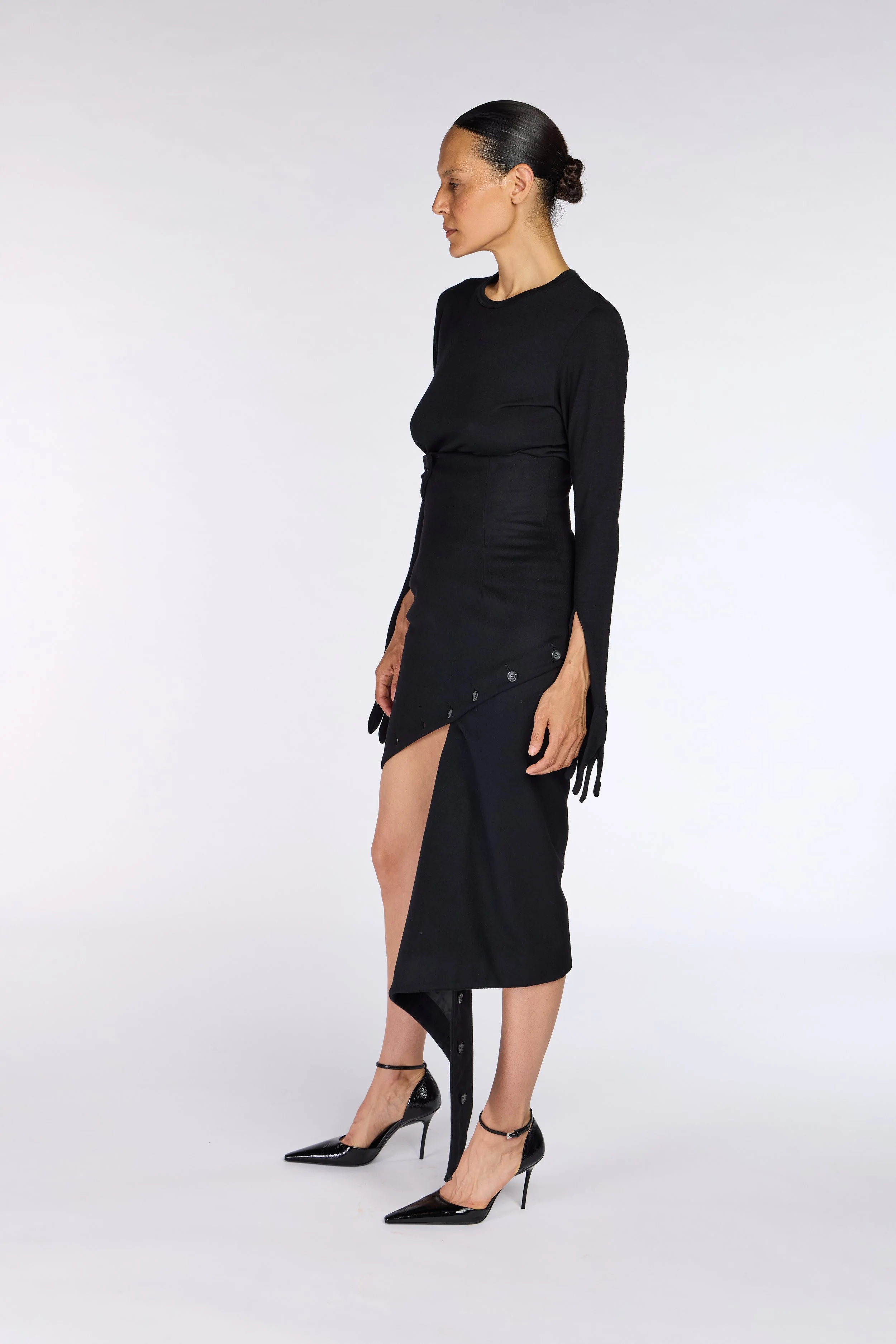 Alexander McQueen A/W 1996 “Dante” Spiral Button Skirt – view 7