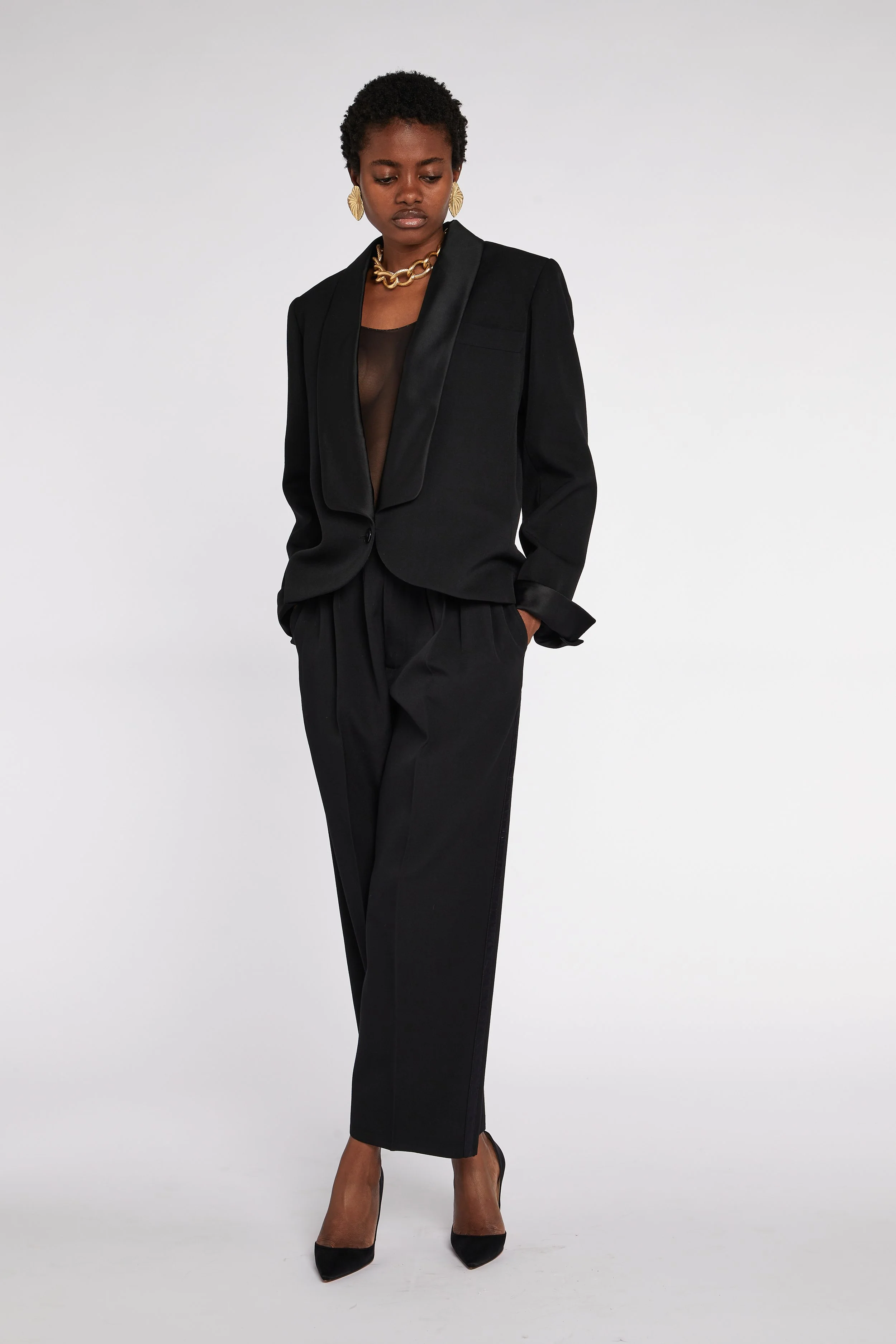YSLSQRSUIT_ 12-2.jpg