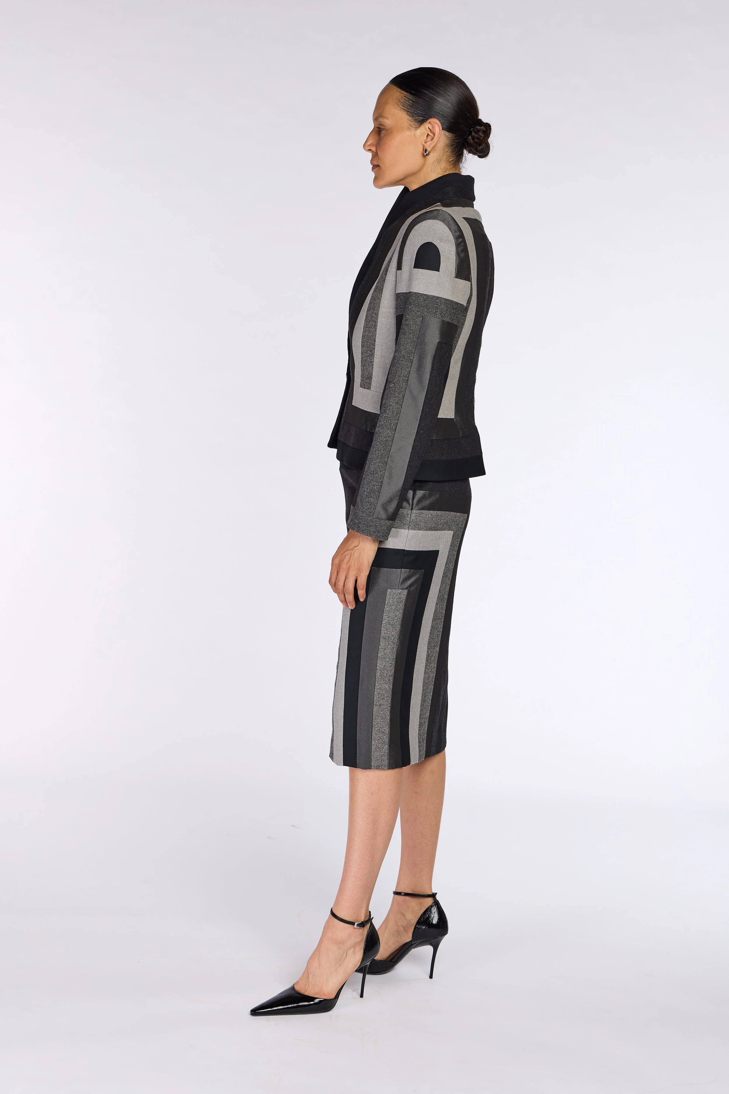 Givenchy Couture by Alexander McQueen A/W 1998 Skirt Suit – view 5