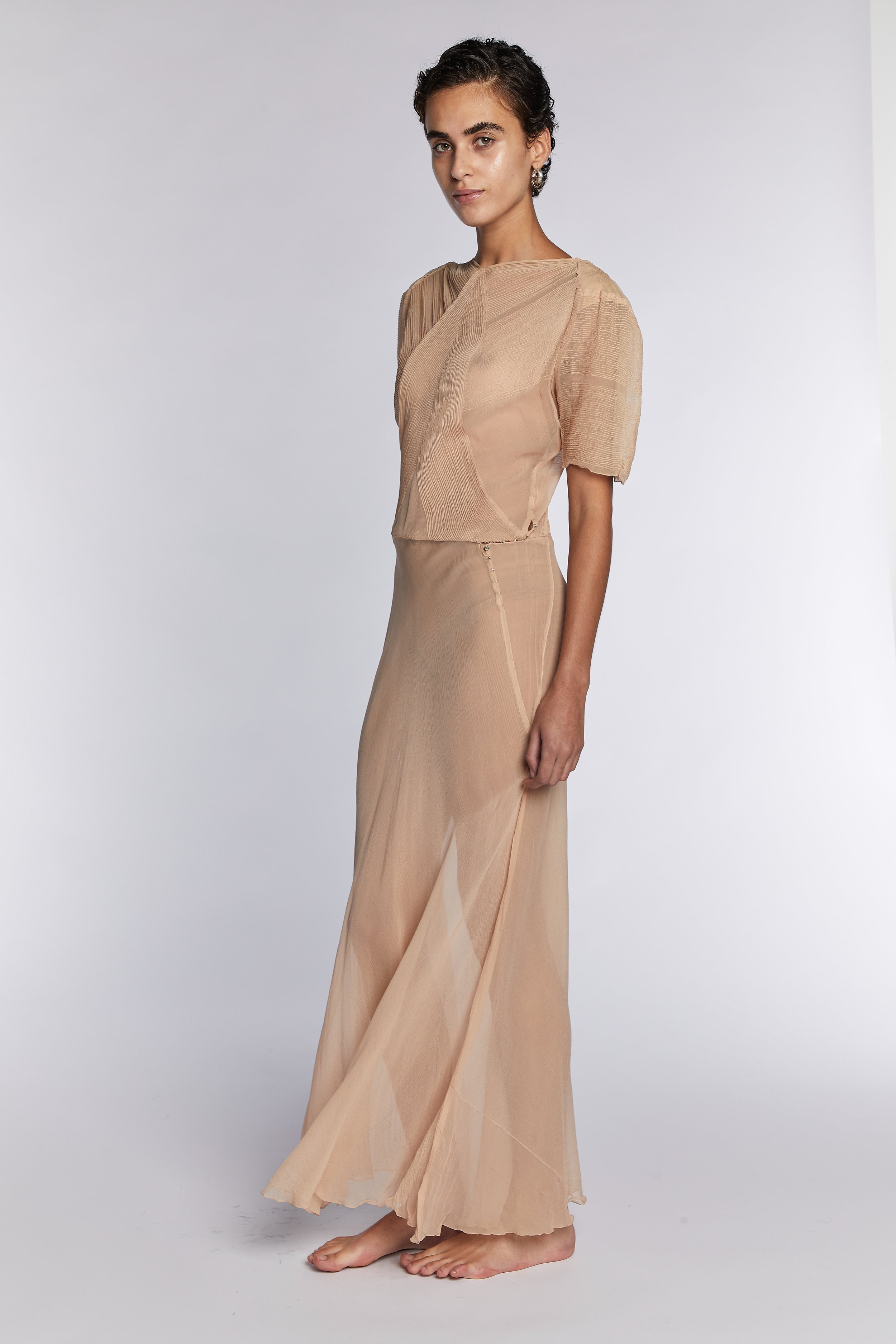VNSLKDRESS_ 3.jpg
