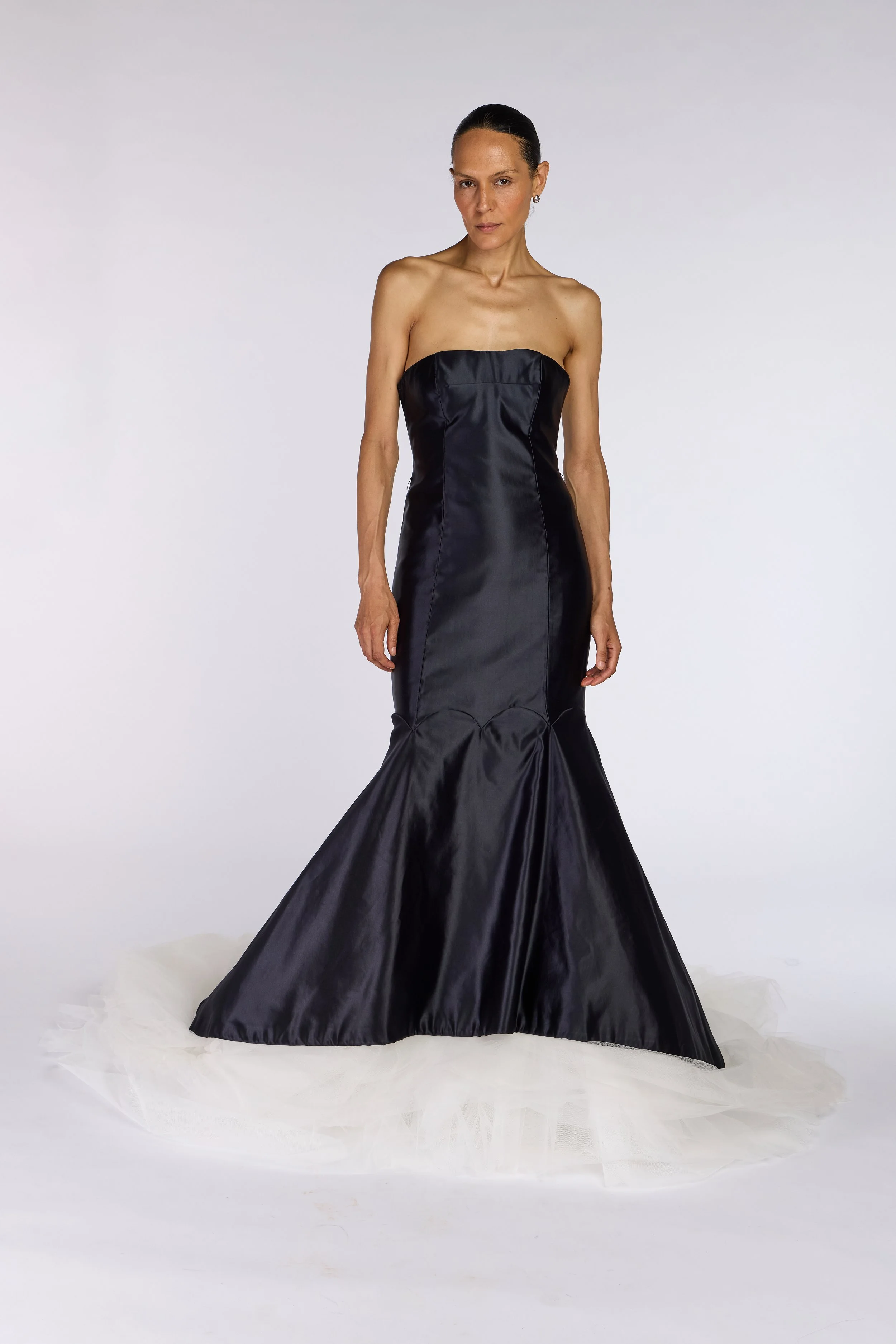 Alexander McQueen A/W 2005 “The Man Who Knew Too Much” Gown – view 11