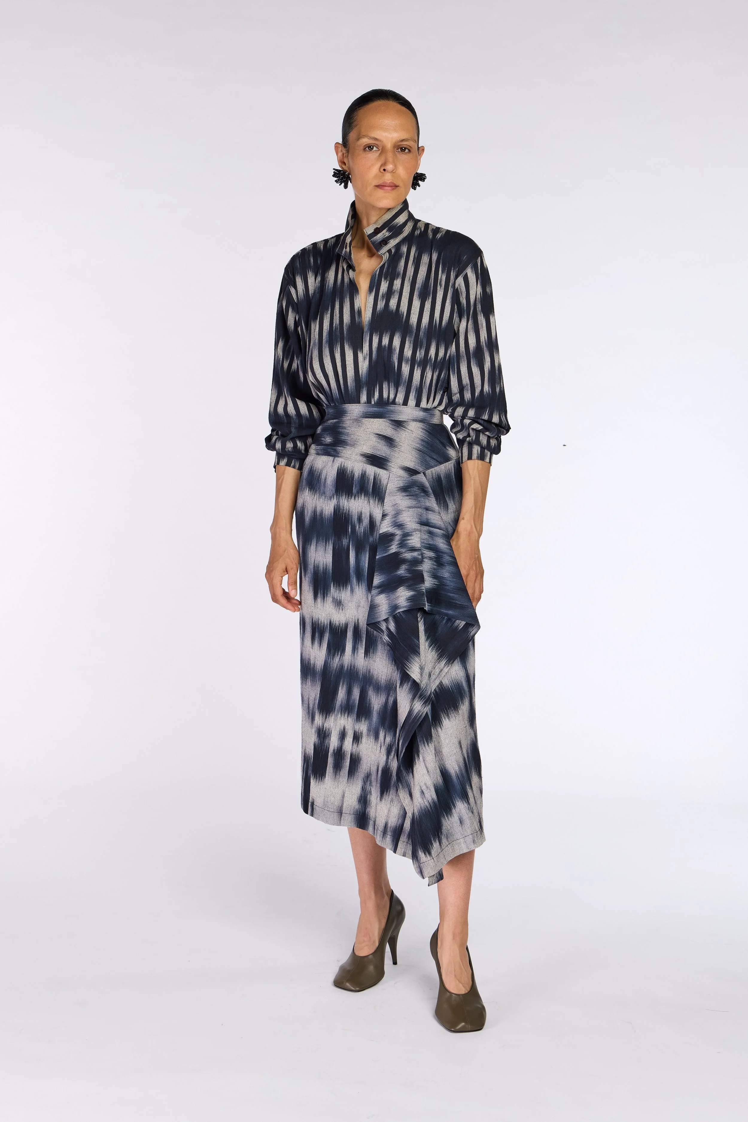 Issey Miyake A/W 1985 Kasuri Weave Ensemble – vintage Issey Miyake, Issey Miyake archive – Autumn/Winter 1985 (AW85), Fall/Winter 1985 (FW85) – Mae Vintage London