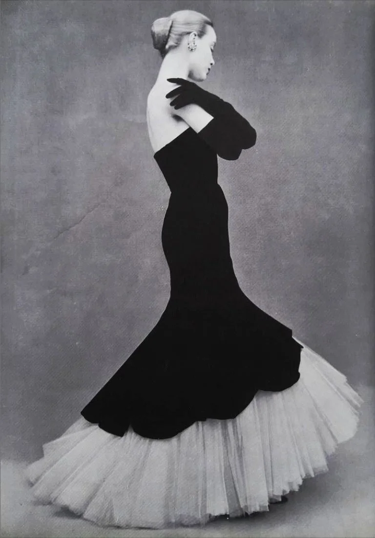 Alexander McQueen A/W 2005 “The Man Who Knew Too Much” Gown – runway and archive image – Autumn/Winter 2005 (AW05), Fall/Winter 2005 (FW05) – vintage Alexander McQueen, Lee McQueen archive