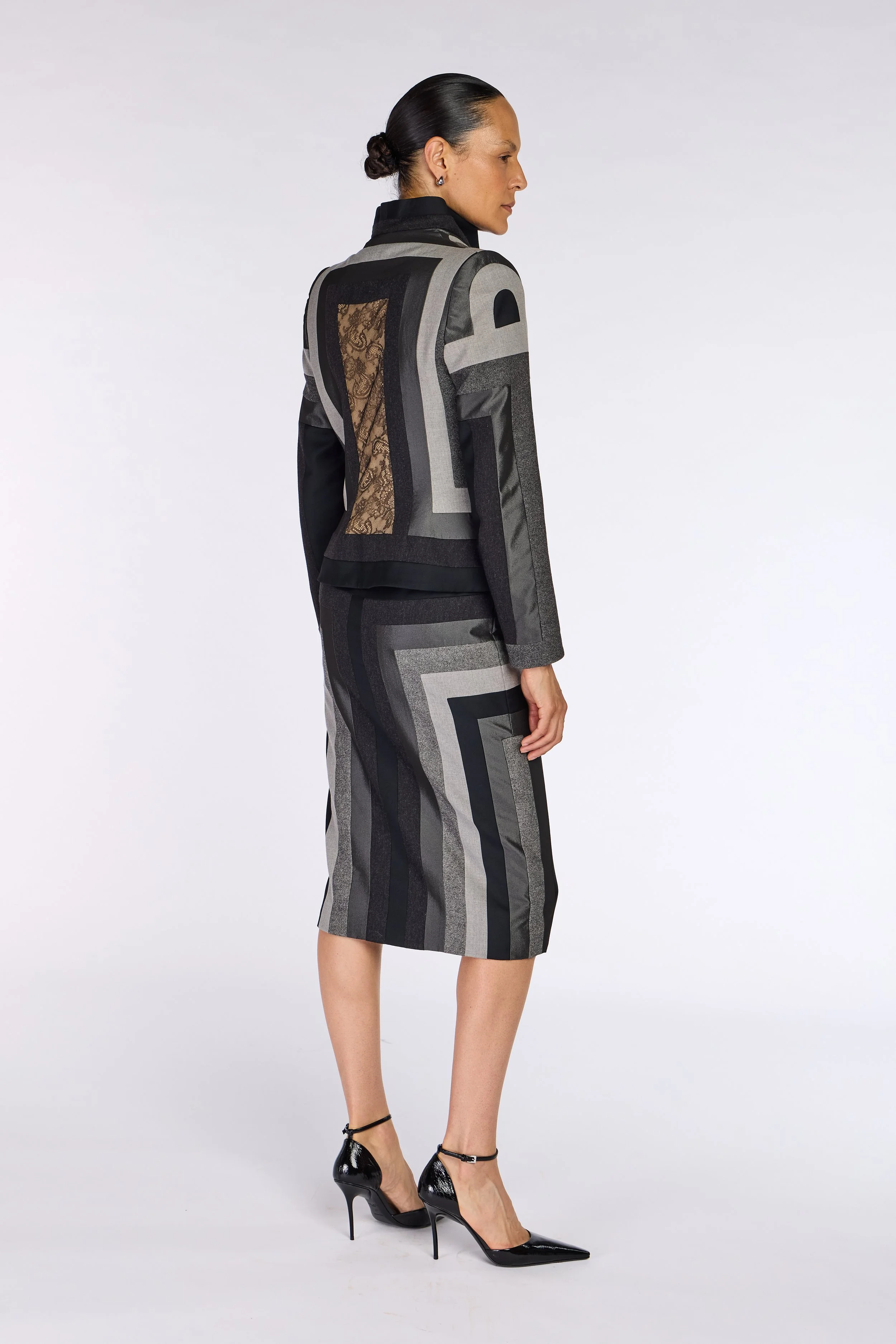 Givenchy Couture by Alexander McQueen A/W 1998 Skirt Suit – view 3