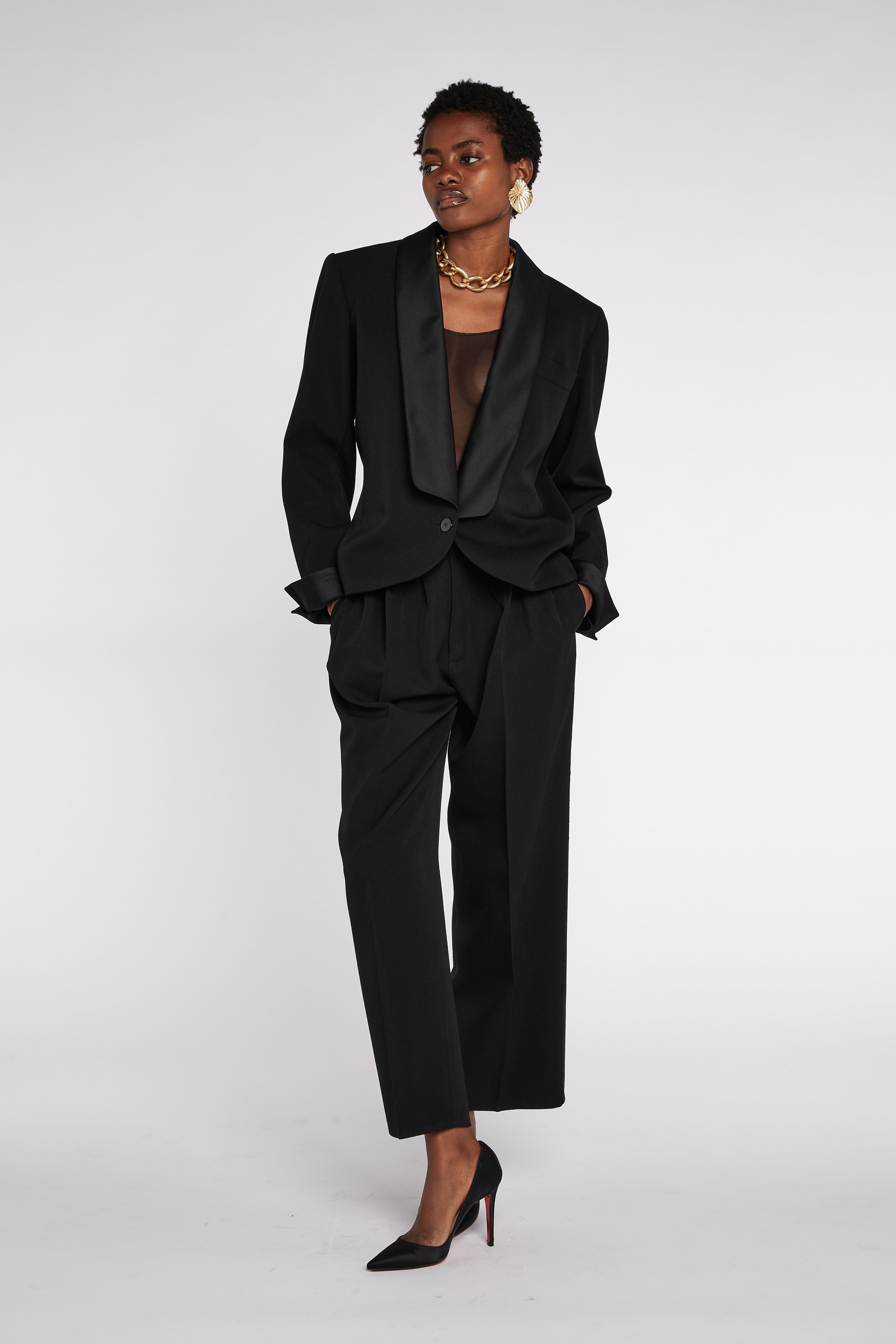 YSLSQRSUIT_ 8-2.jpg