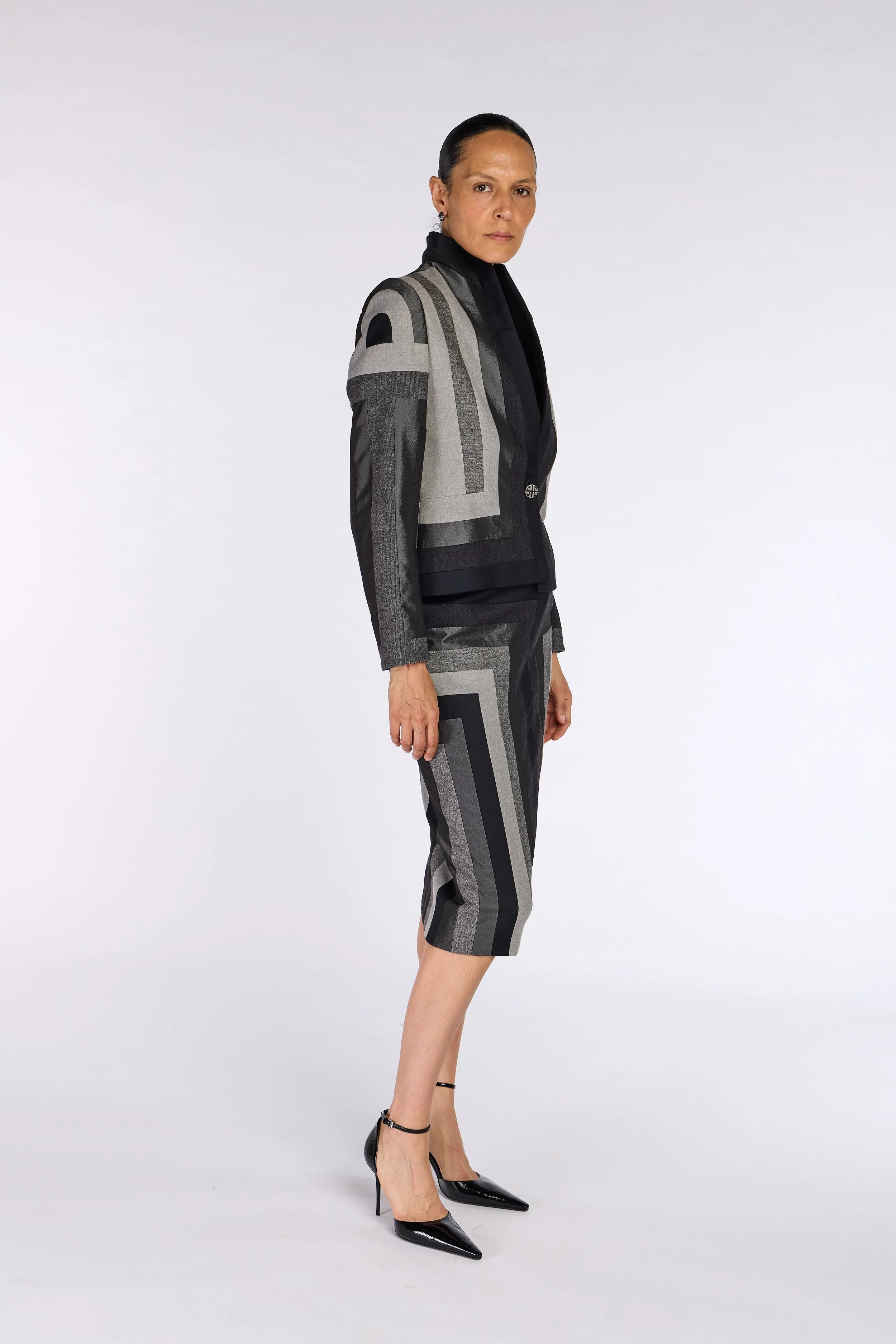 Givenchy Couture by Alexander McQueen A/W 1998 Skirt Suit – view 2