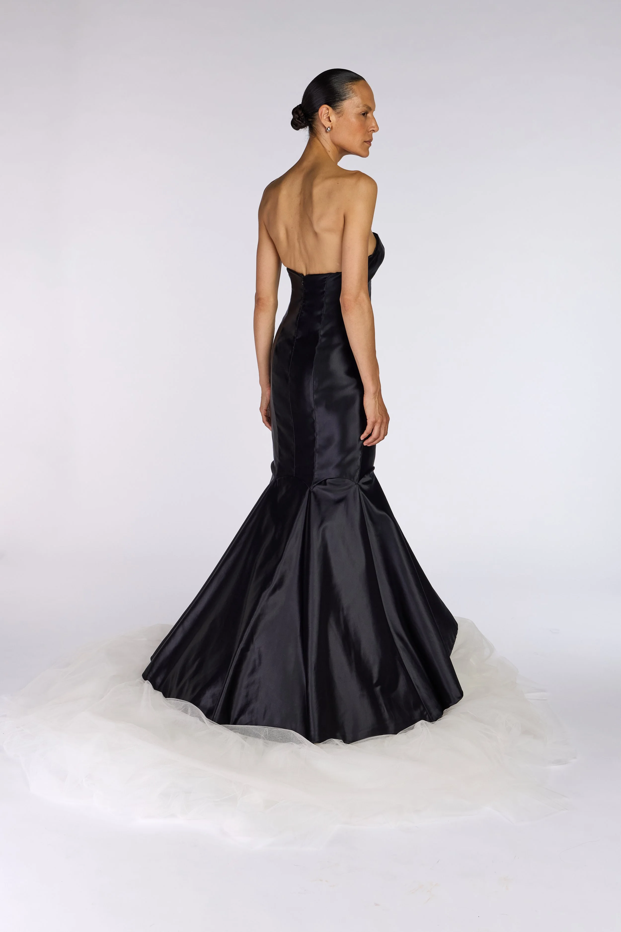 Alexander McQueen A/W 2005 “The Man Who Knew Too Much” Gown – view 10
