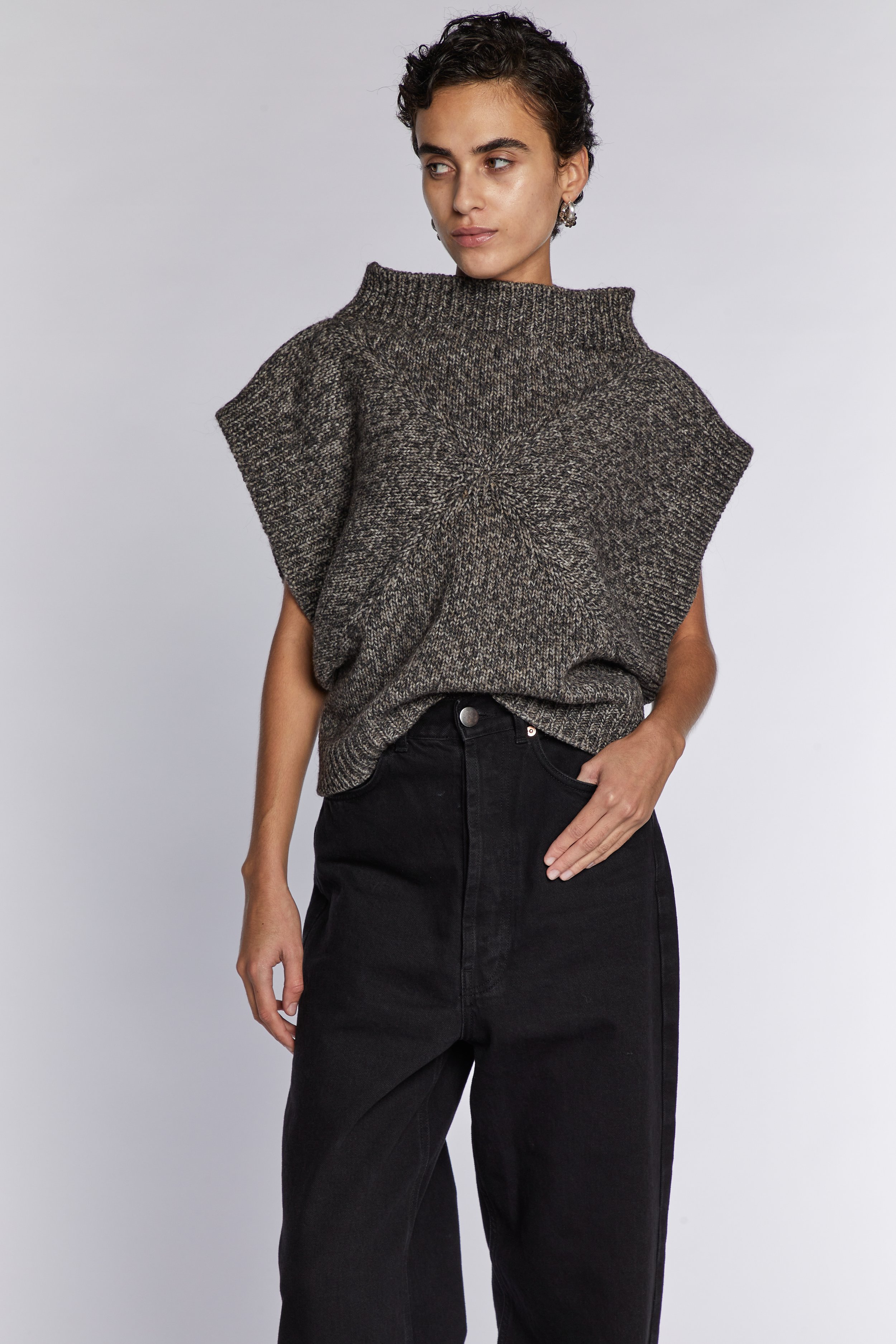 MMKNIT_ 1.jpg