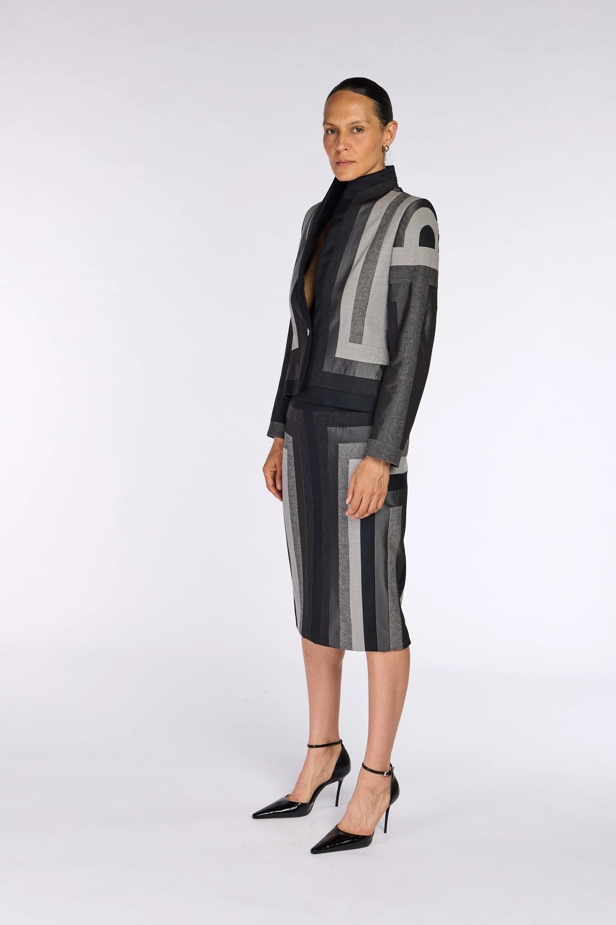 Givenchy Couture by Alexander McQueen A/W 1998 Skirt Suit – view 9