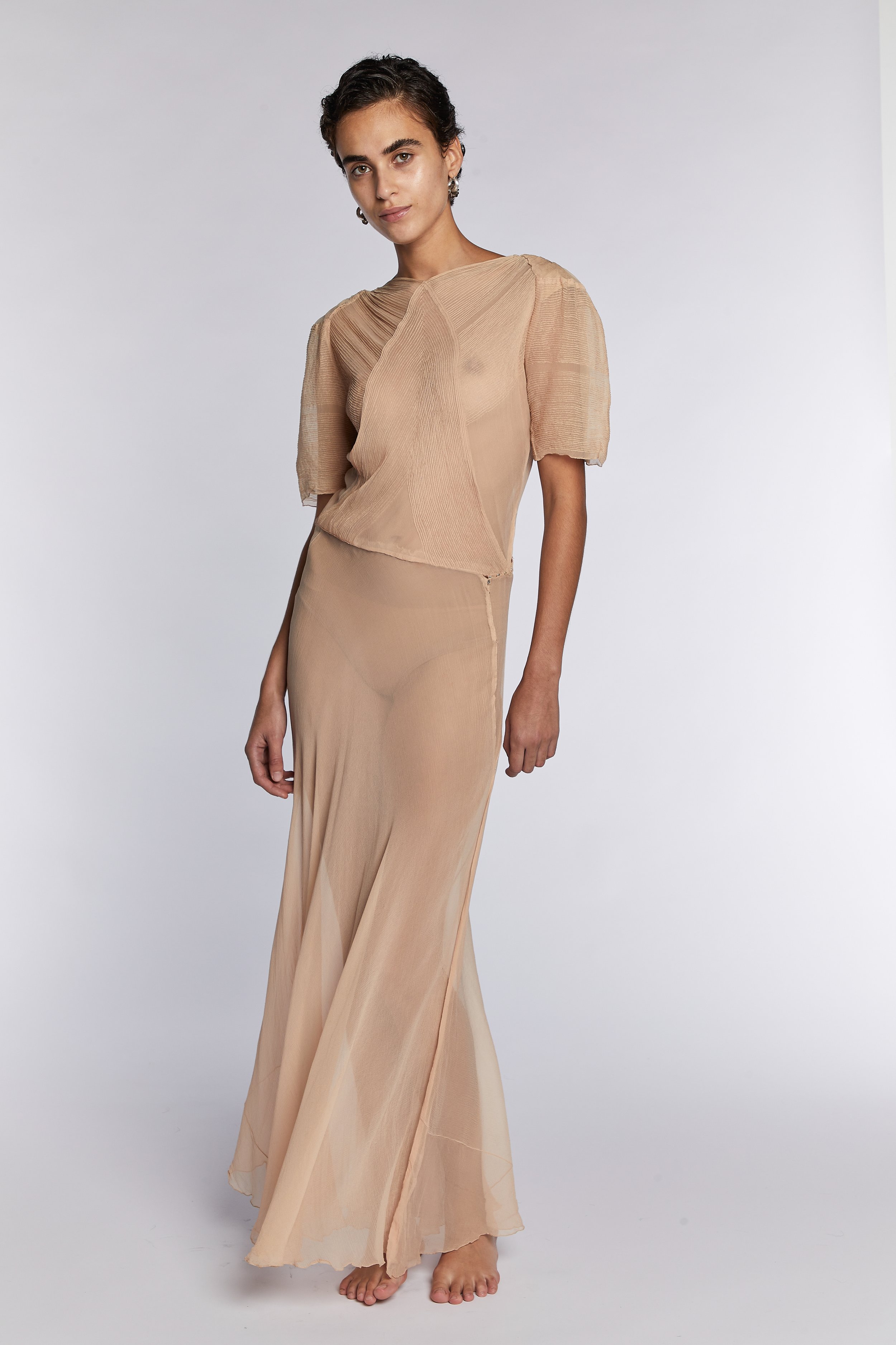 VNSLKDRESS_ 1.jpg