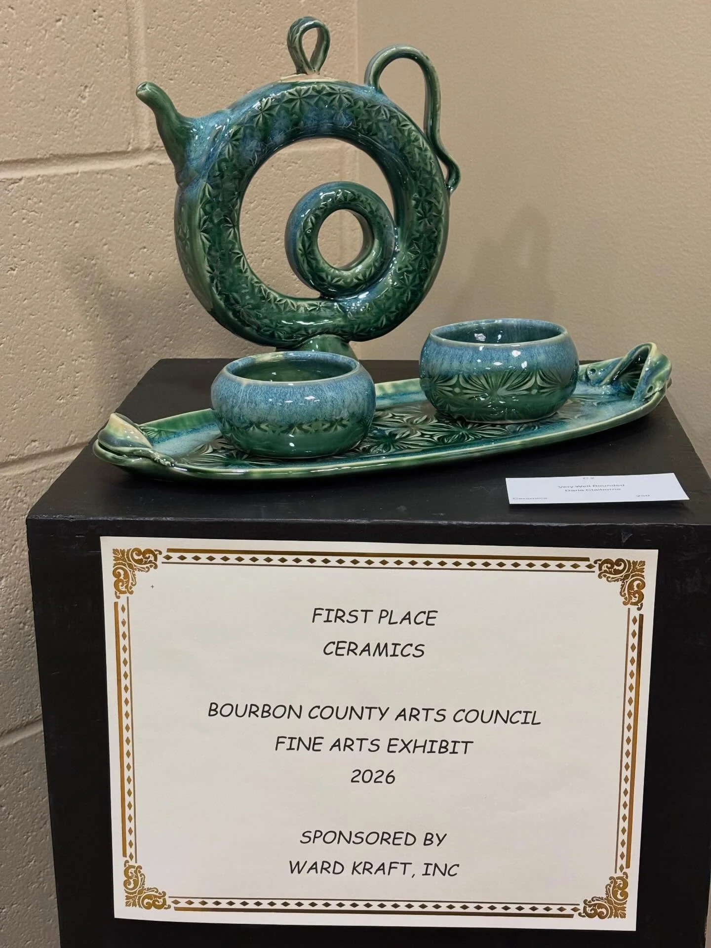 Congratulations @dariaclaiborne on a recent win! #pottery #artshow #missouriart