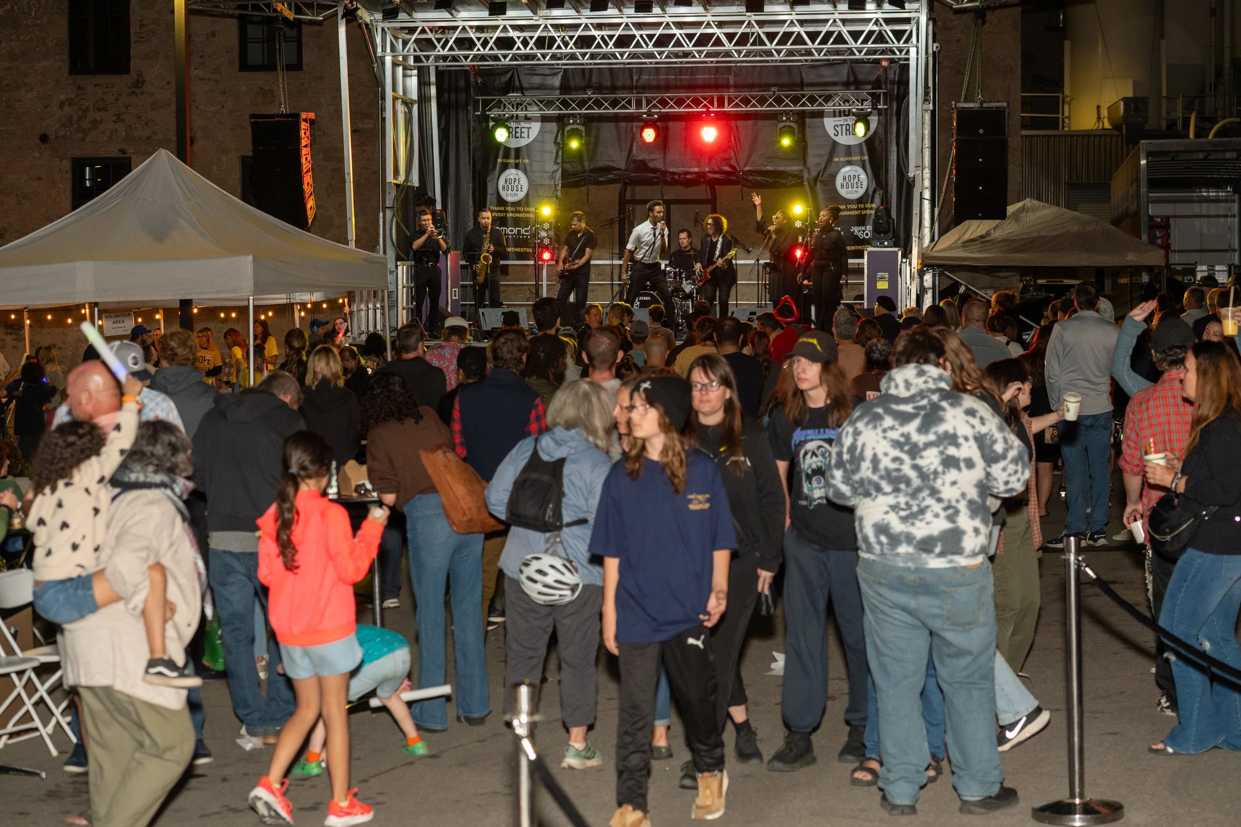 Hope in the street138.jpg