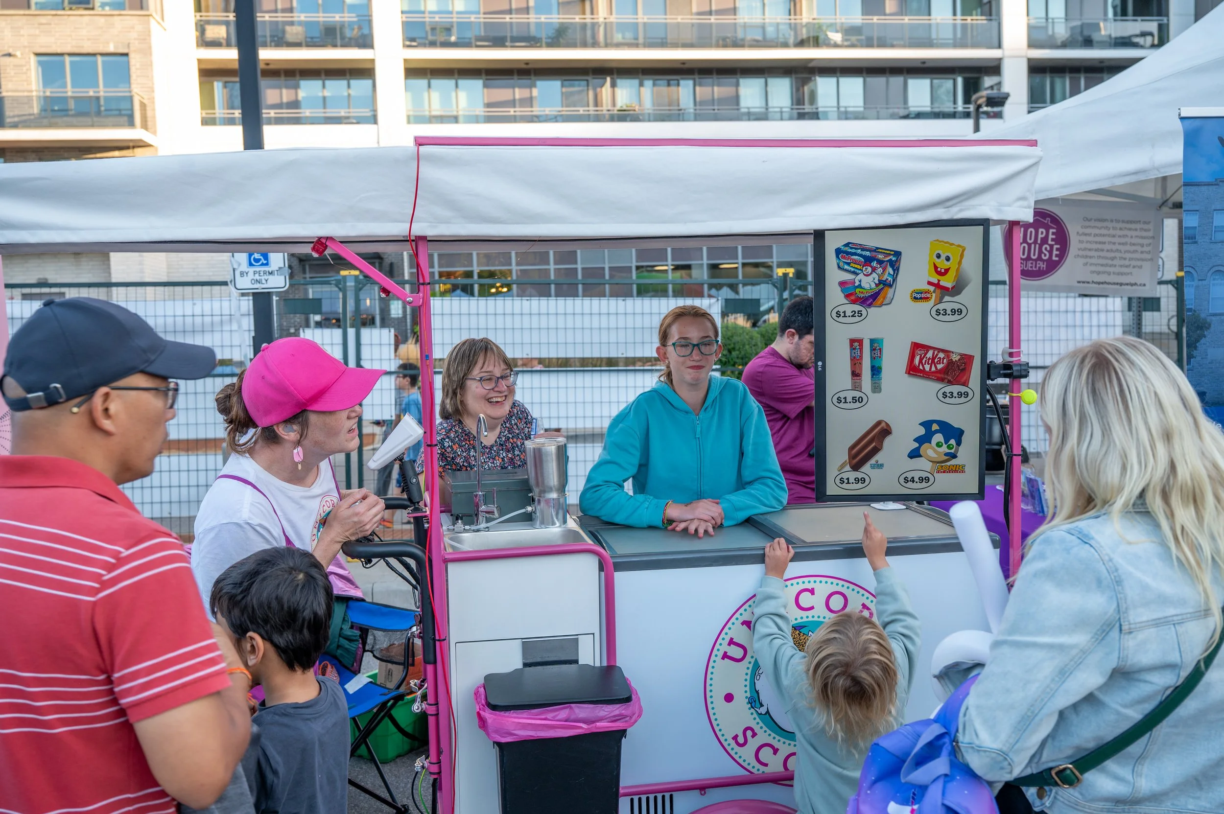 Hope in the street19.jpg