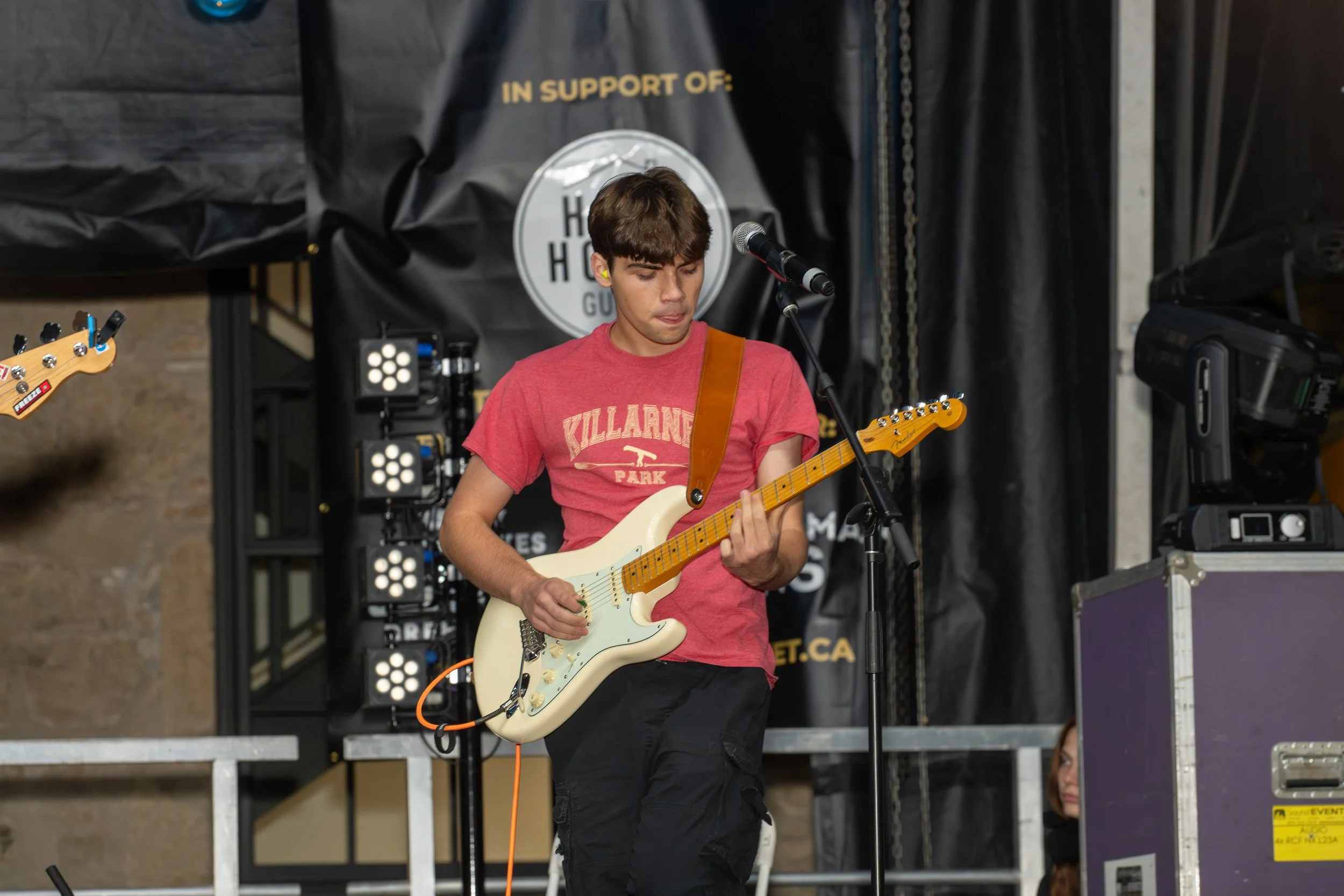 Hope in the street97.jpg