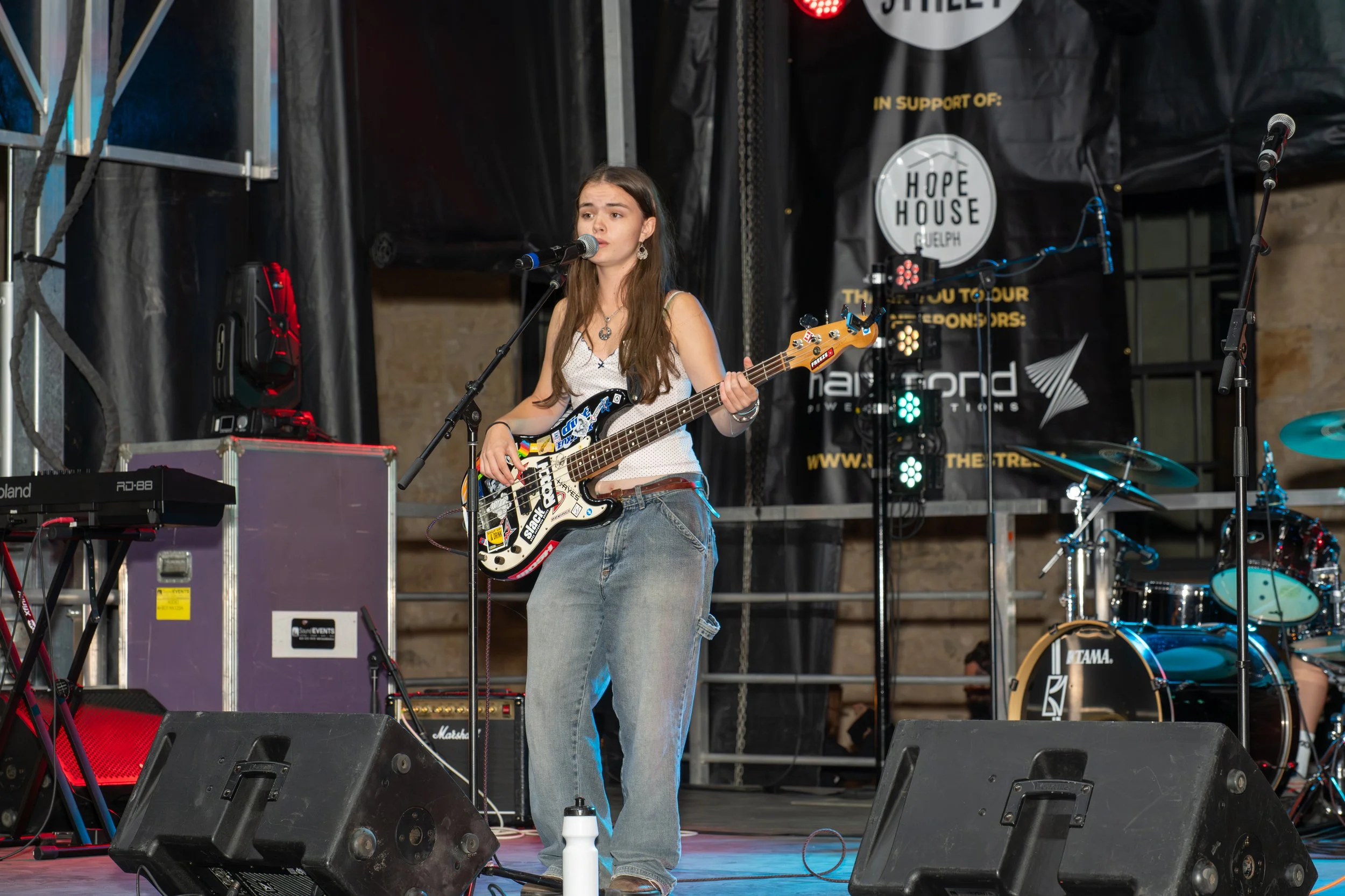 Hope in the street98.jpg