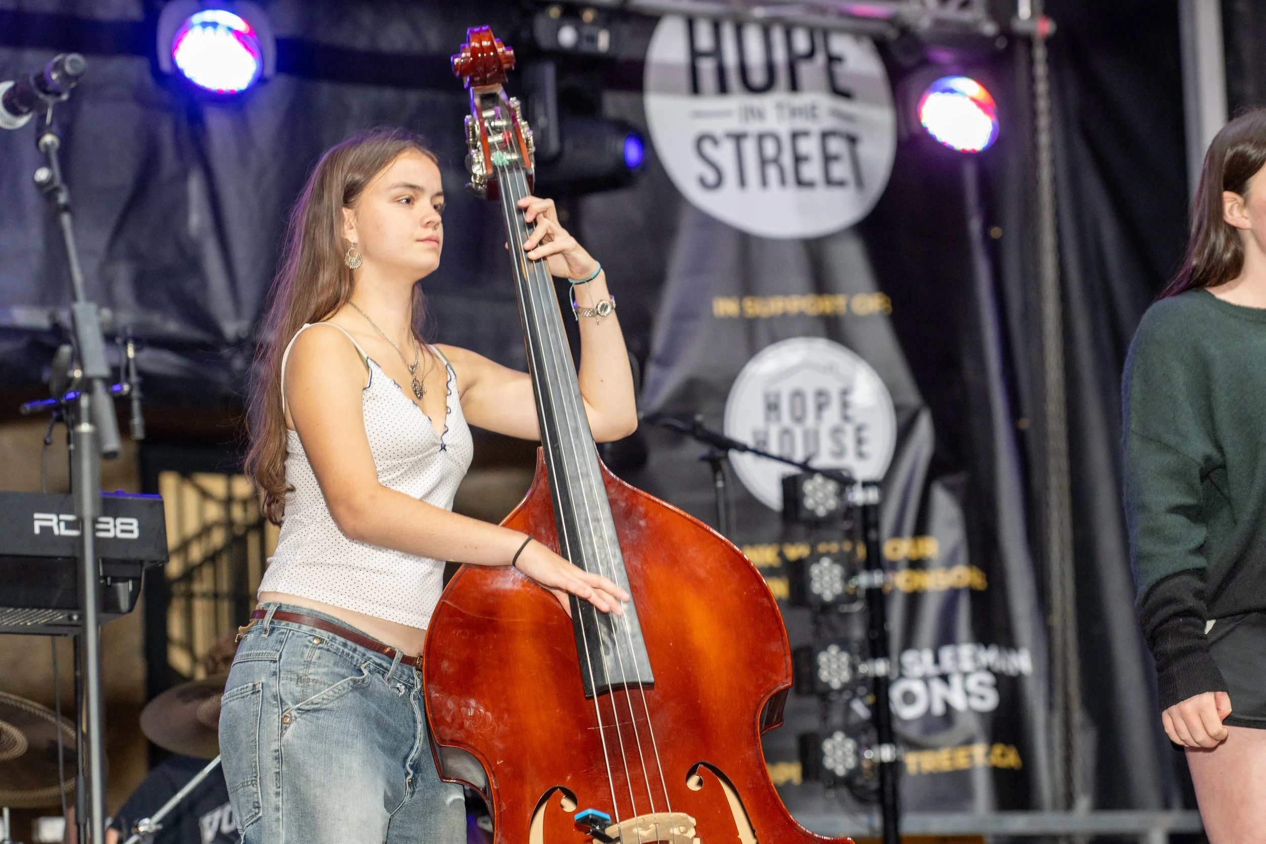 Hope in the street120.jpg