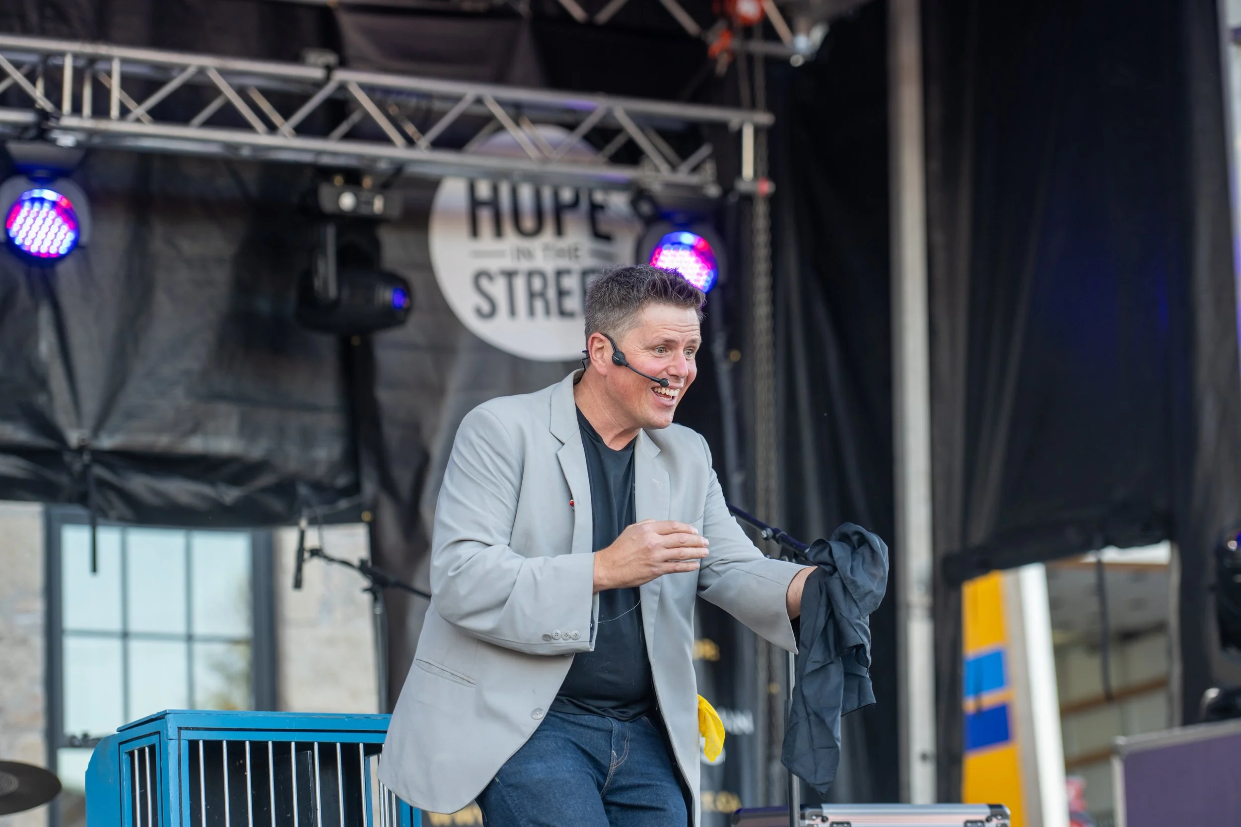 Hope in the street55.jpg