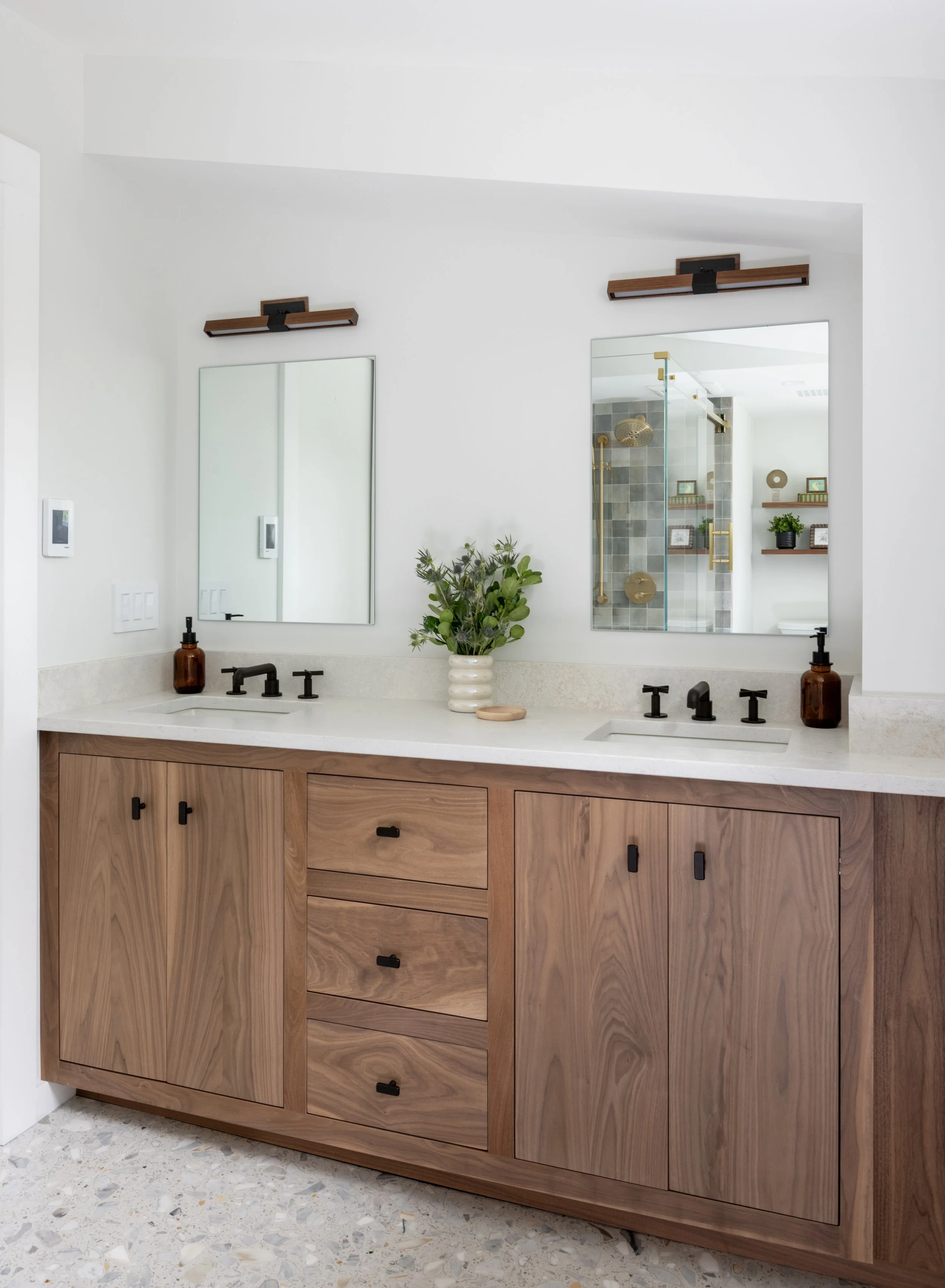 guest bath vanity.jpg