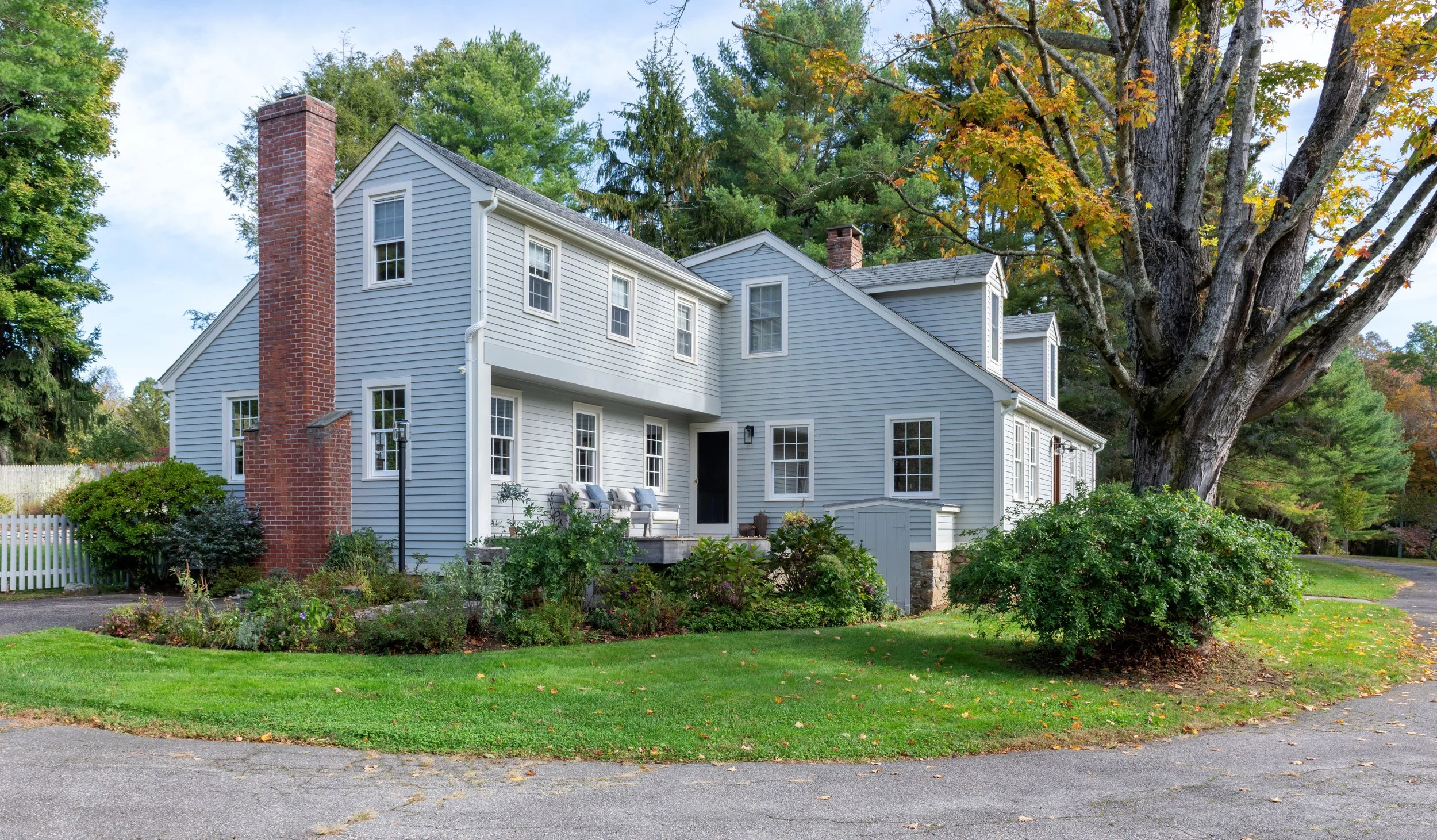 exterior house.jpg