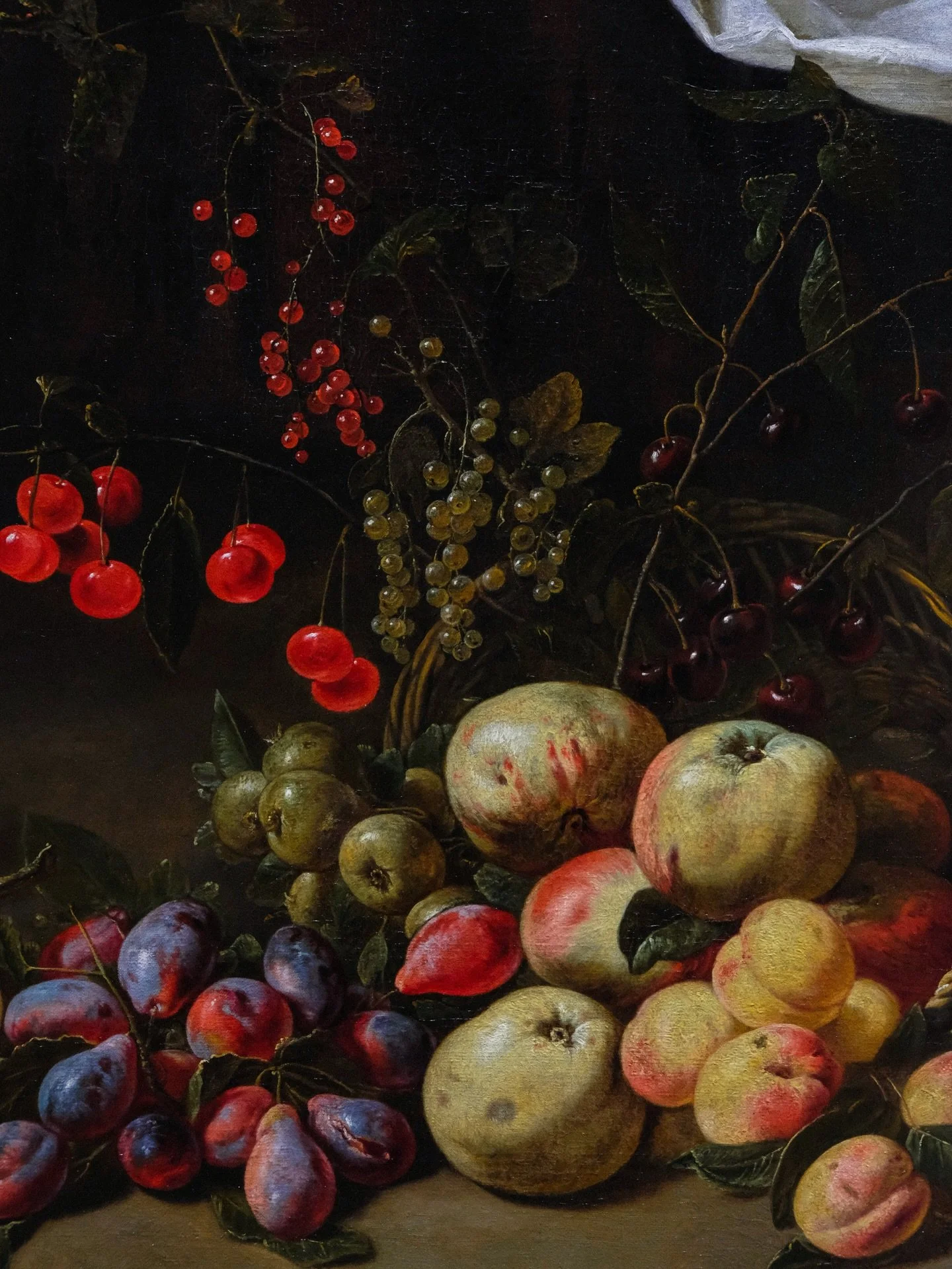 delectable brushstrokes at the Rijksmuseum, including some excellent bombastic side eye, delectable fruits and a dolls house from every child&rsquo;s dreams! 🐂🍇🧸

1. &lsquo;Still Life with Fruits, Foliage and Insects&rsquo; by  Abraham Mignon 🍒
2