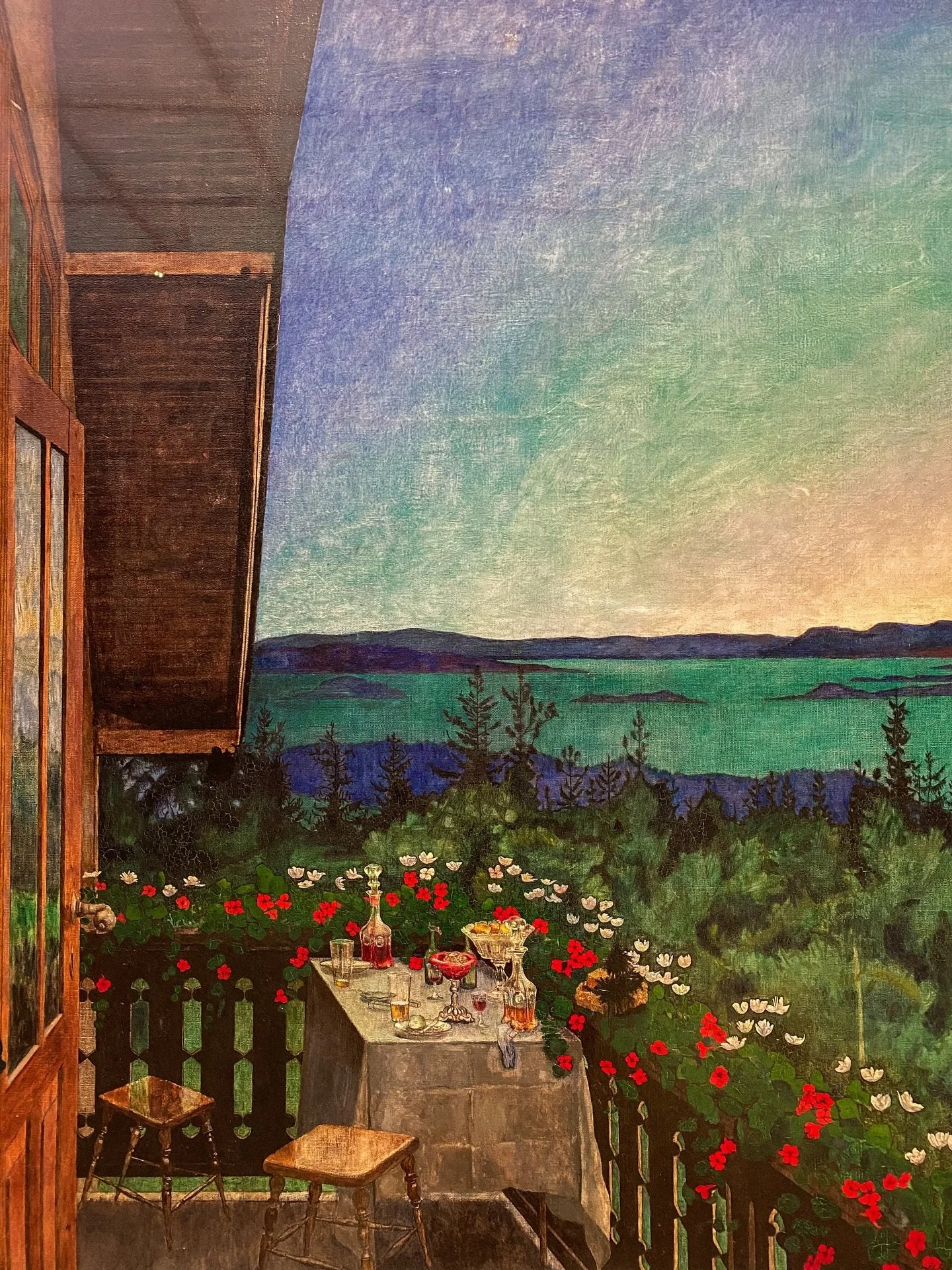 we found a new favourite gallery - the national museum of oslo @nasjonalmuseet 🖼️ here are some of our favourites, including a scene of the most bliss summer evening, a quite fabulous goose tureen, a stack of glass blocks that look like jelly sweets