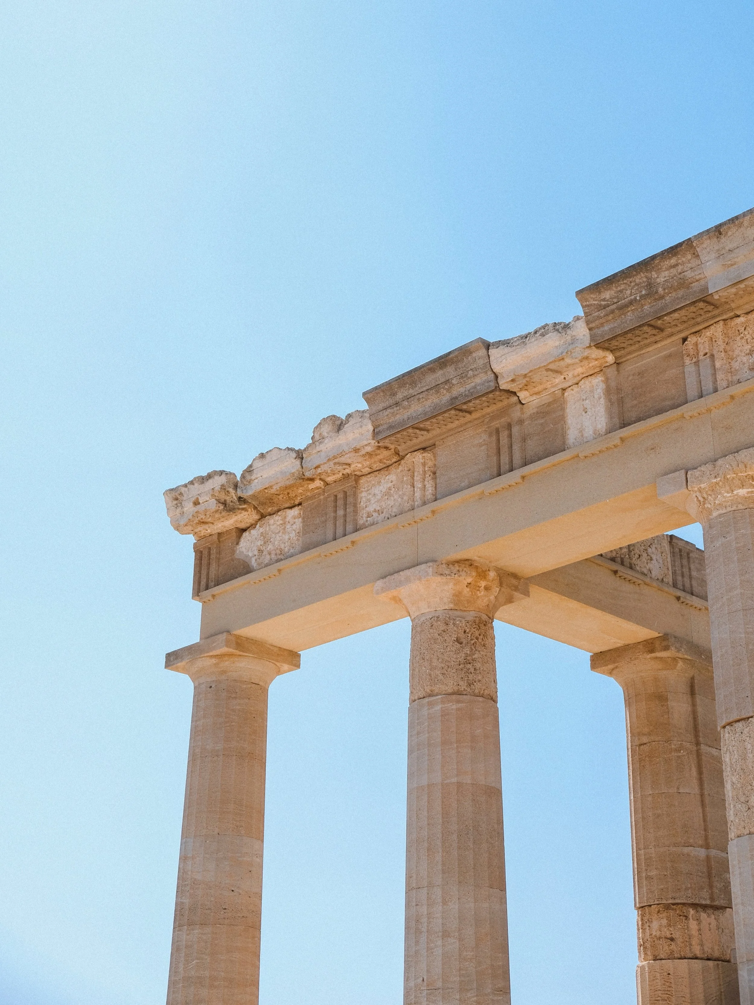 ancient ruins against the blue skies 🏛️
.
.
.
.
.
.
.
.
.
.
.
#rhodesisland #ancientruins #greece_moments #rodos #greecelover