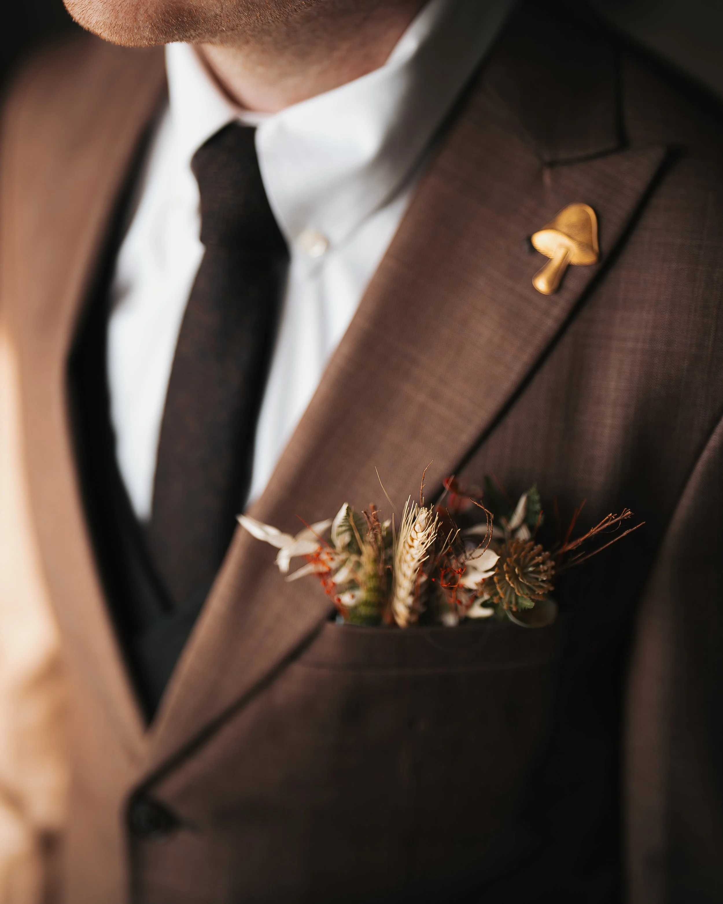 Angie and Robby - Wedding Day Sneak Peeks-17.jpg