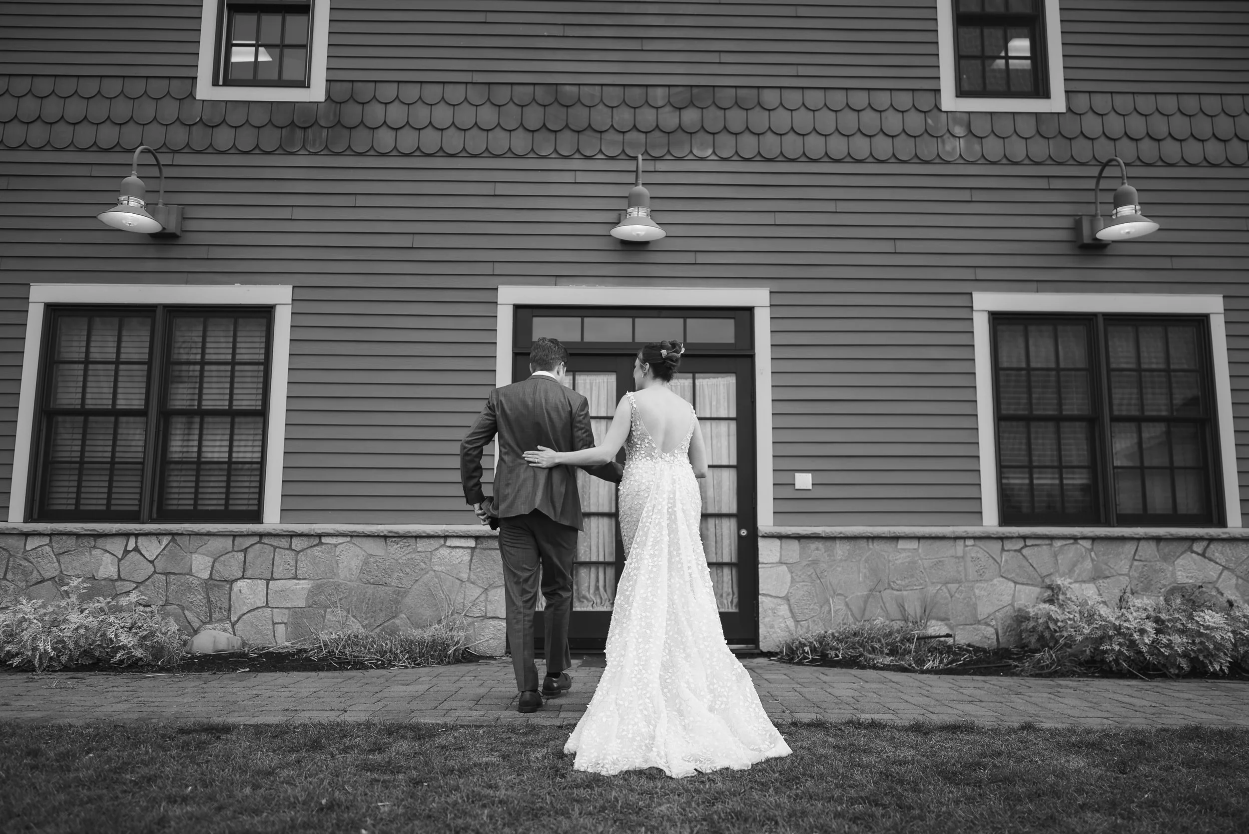 Angie and Robby - Wedding Day Sneak Peeks-49.jpg