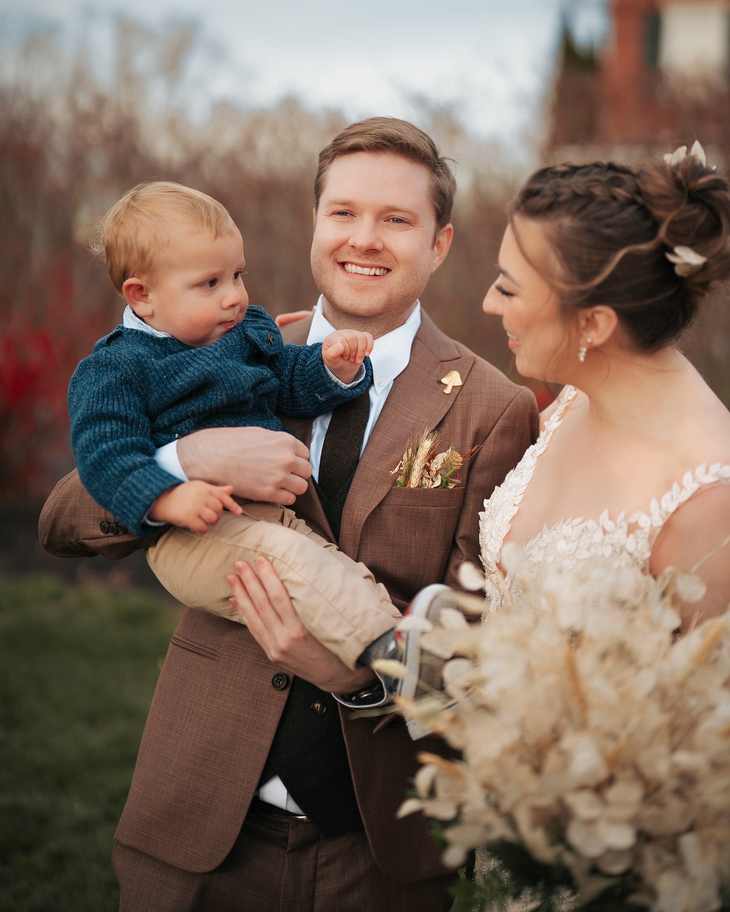 Angie and Robby - Wedding Day Sneak Peeks-56.jpg