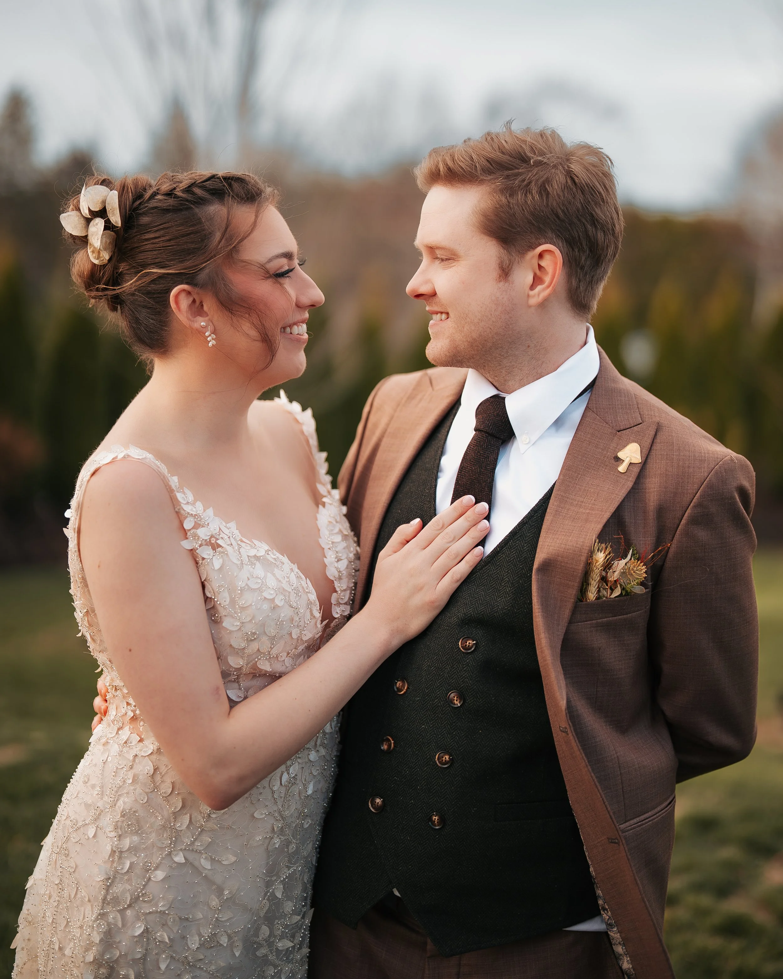 Angie and Robby - Wedding Day Sneak Peeks-48.jpg