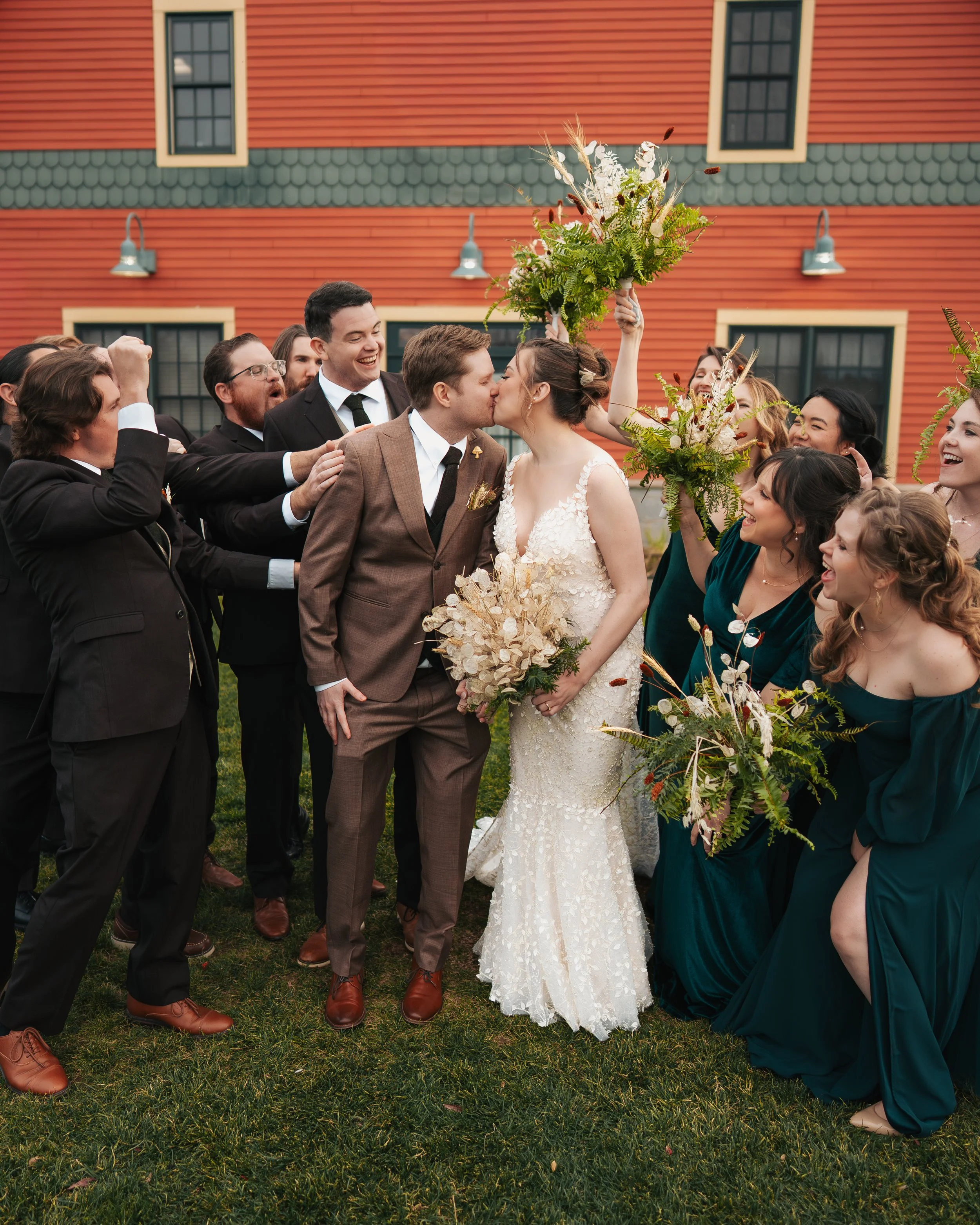 Angie and Robby - Wedding Day Sneak Peeks-127.jpg