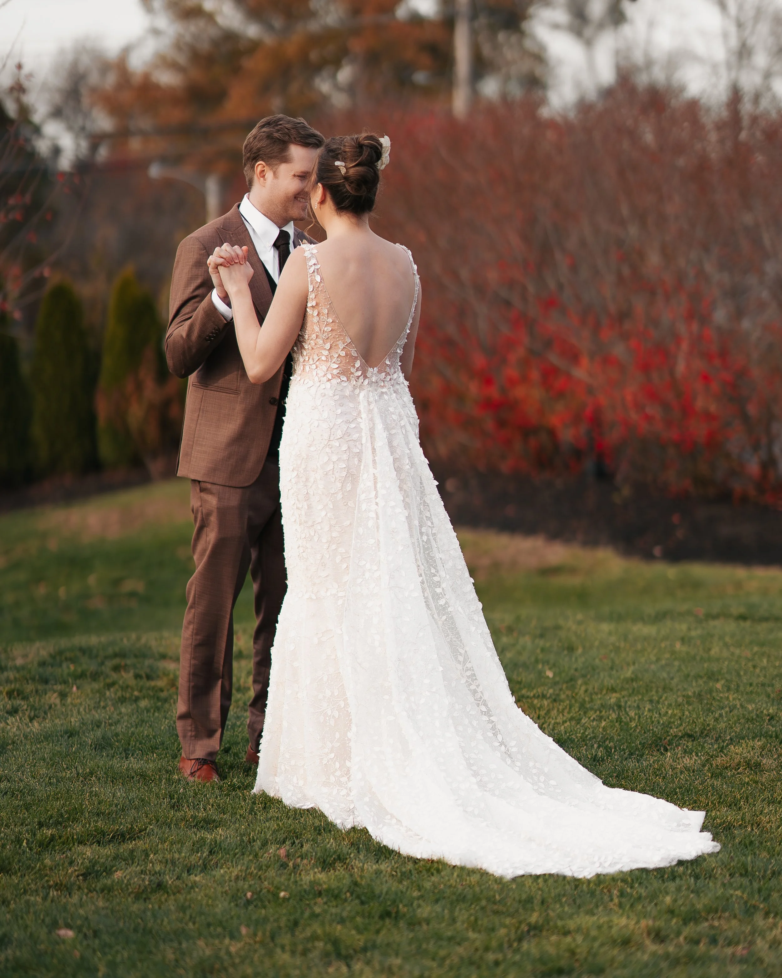 Angie and Robby - Wedding Day Sneak Peeks-23.jpg