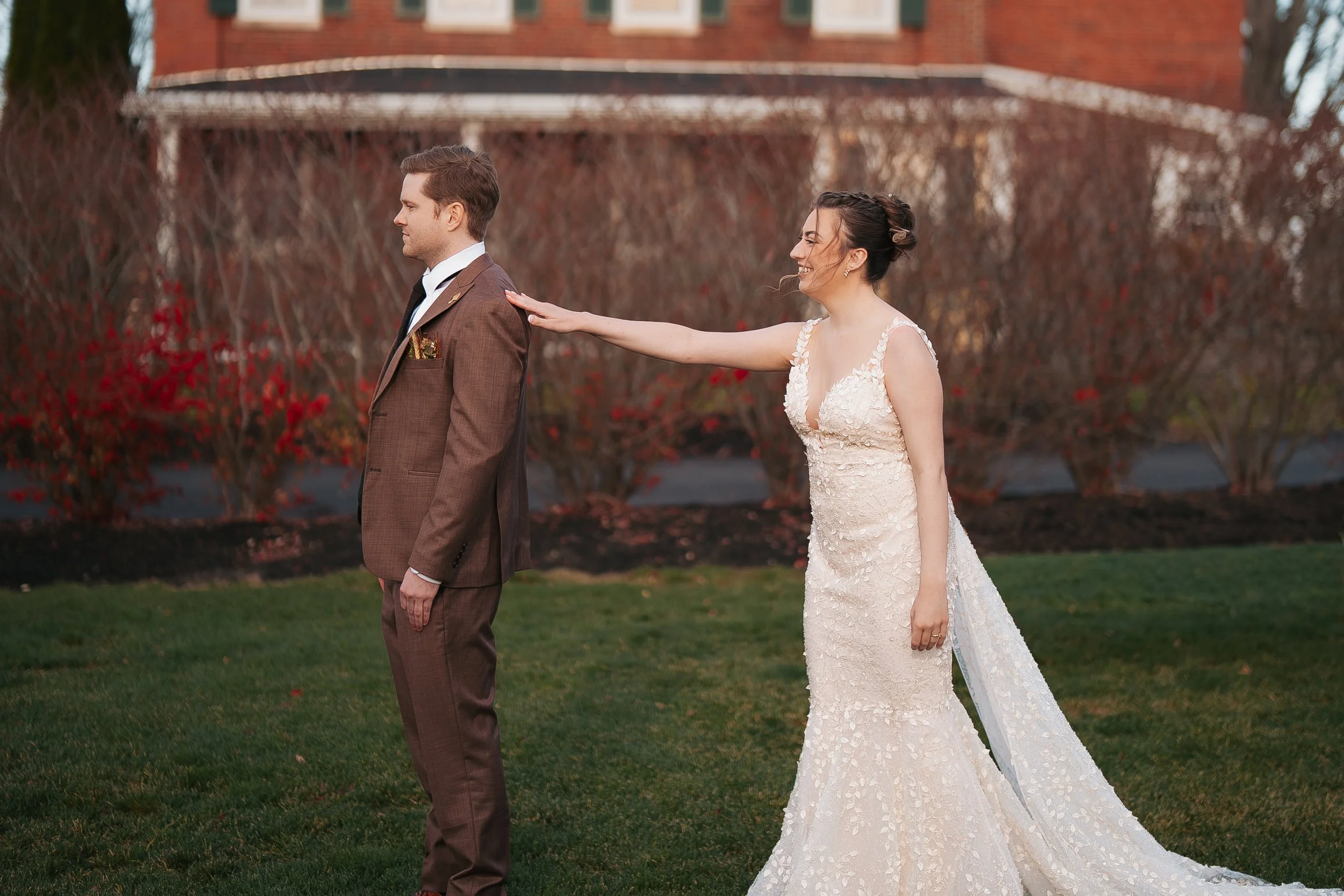 Angie and Robby - Wedding Day Sneak Peeks-129.jpg