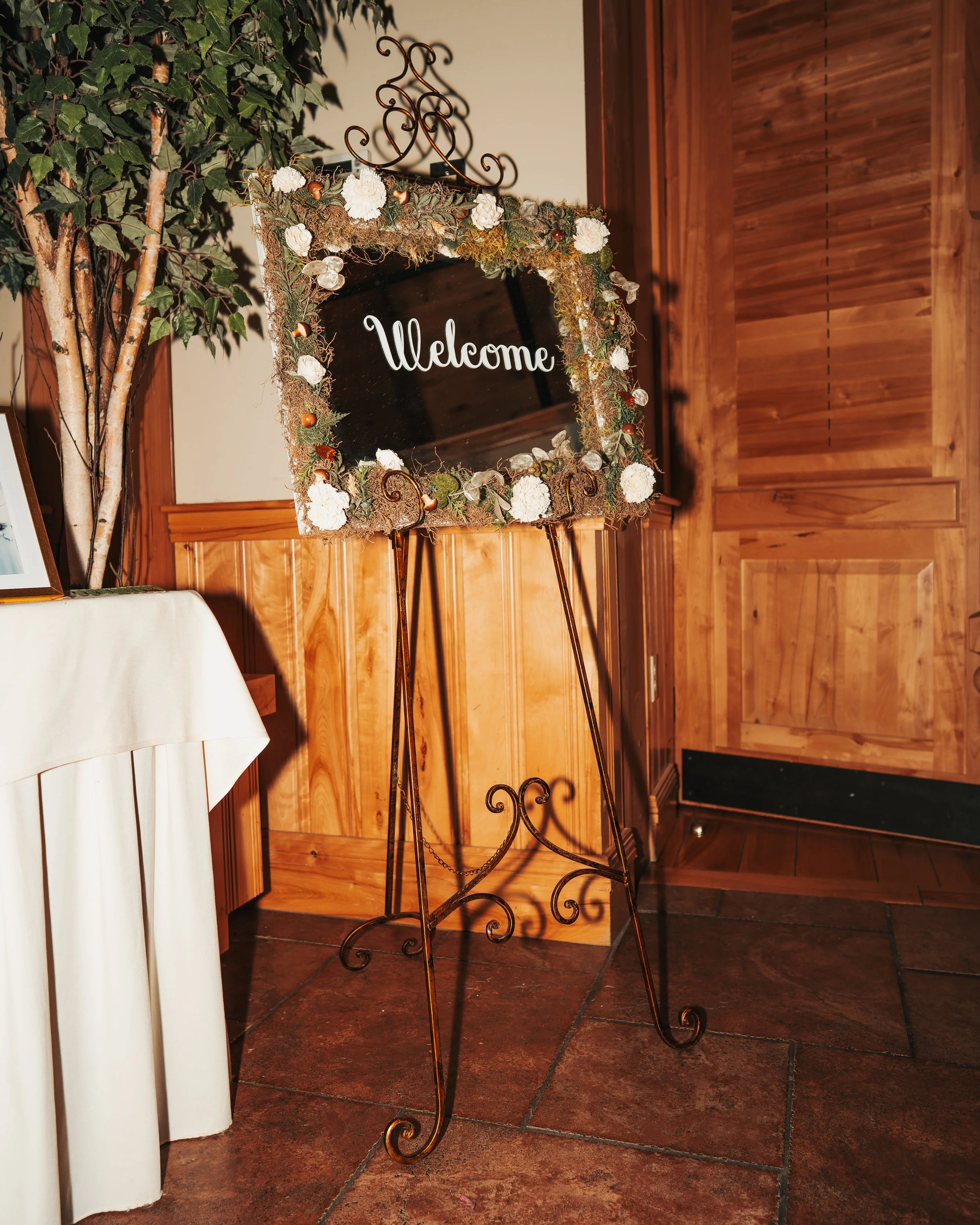 Angie and Robby - Wedding Day Sneak Peeks-114.jpg