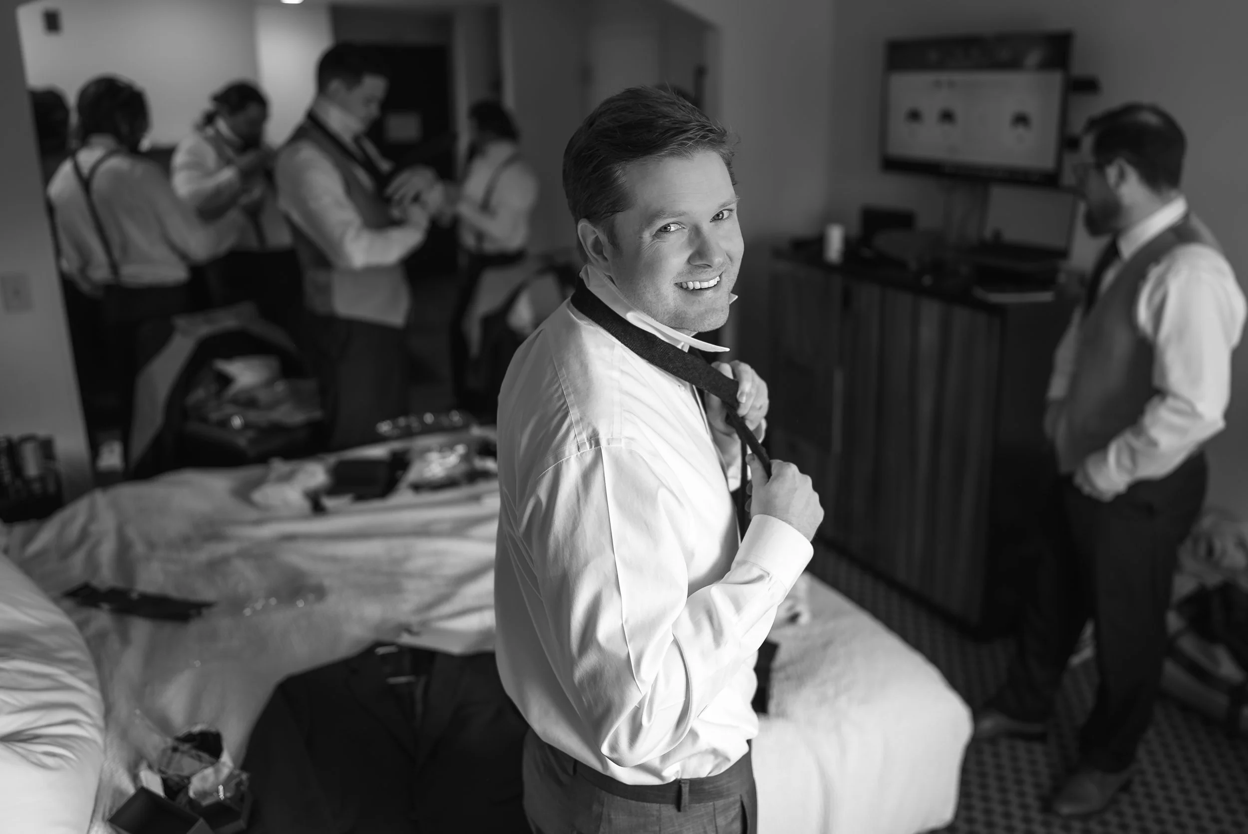 Angie and Robby - Wedding Day Sneak Peeks-3.jpg