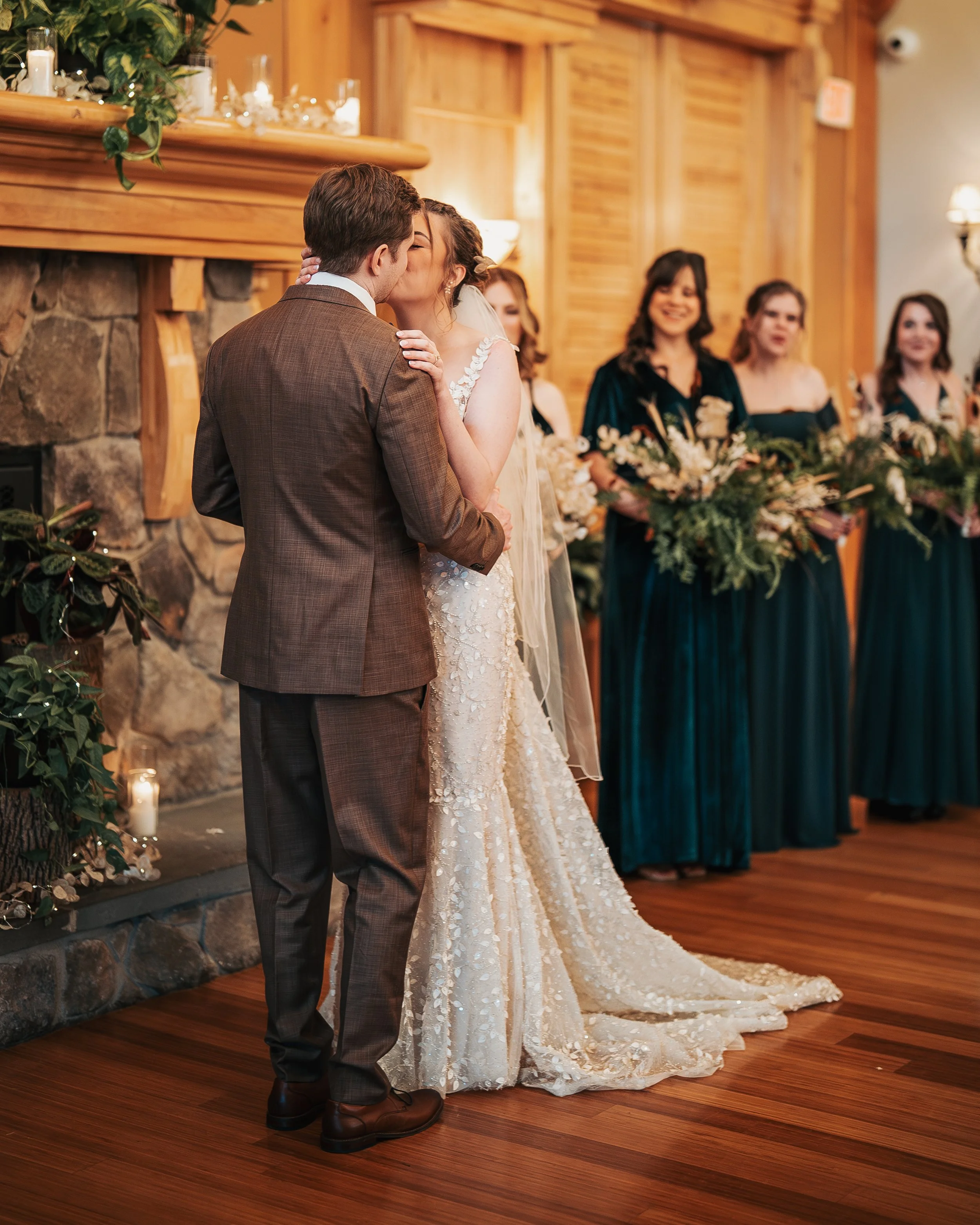 Angie and Robby - Wedding Day Sneak Peeks-89.jpg