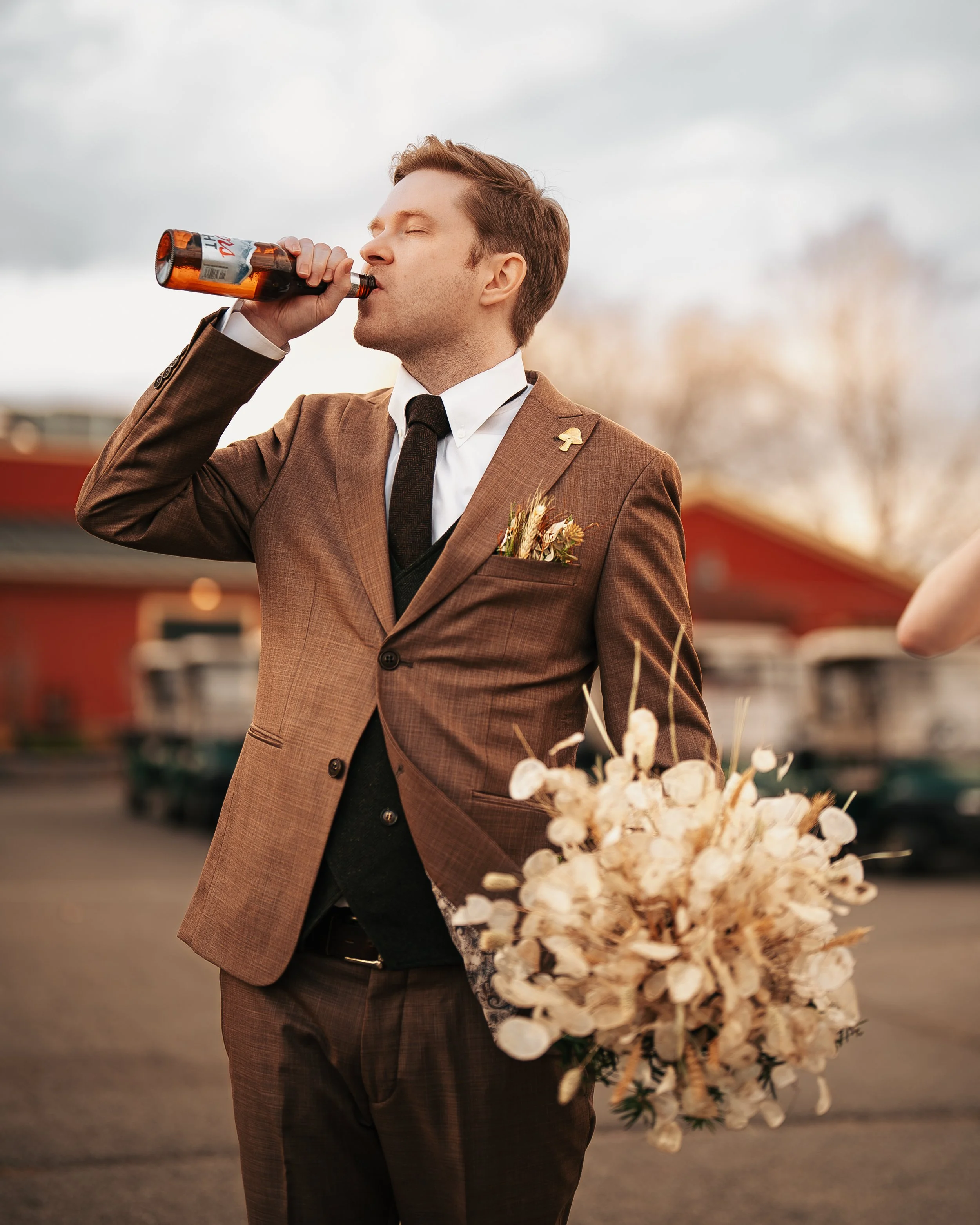 Angie and Robby - Wedding Day Sneak Peeks-90.jpg