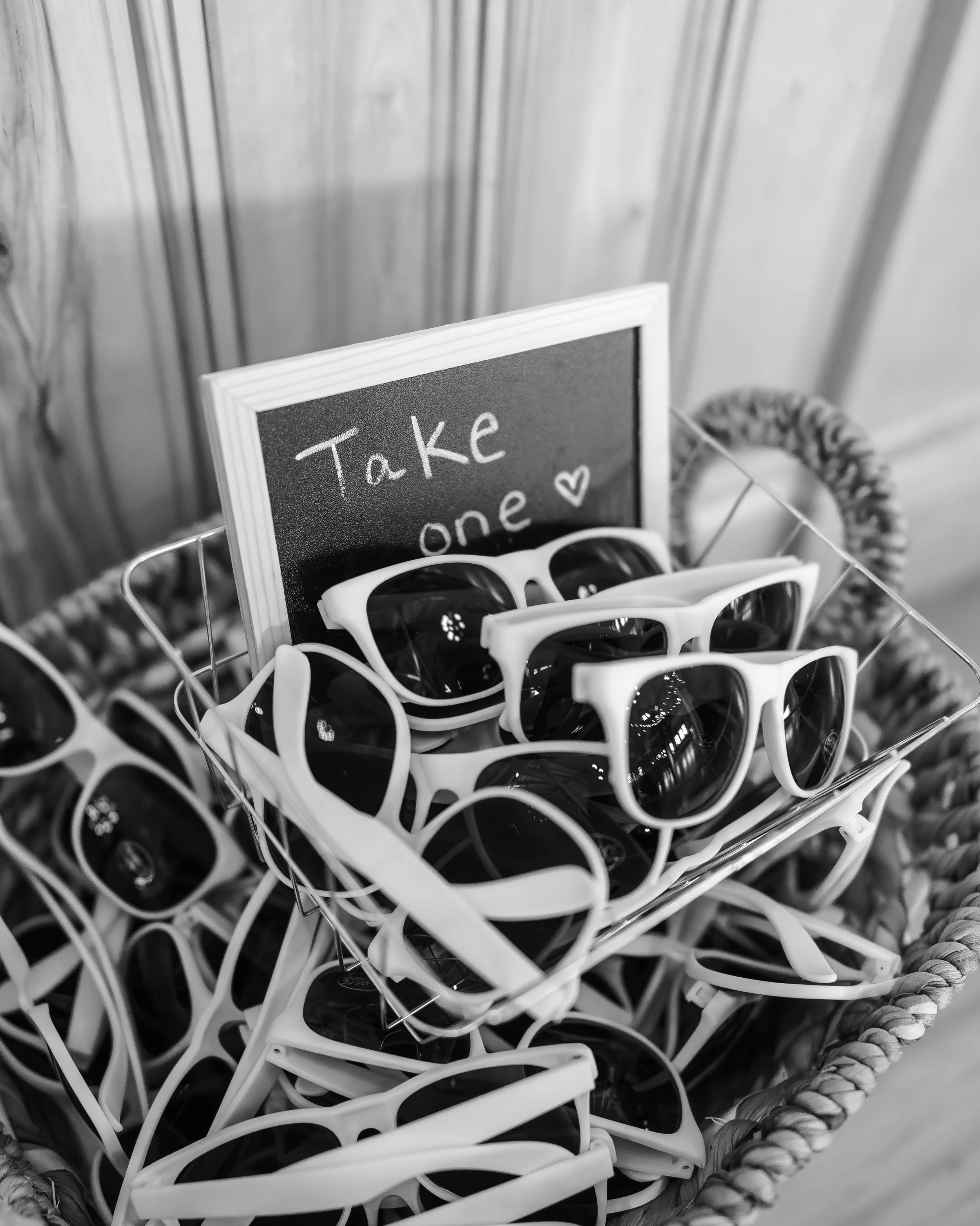 Angie and Robby - Wedding Day Sneak Peeks-47.jpg