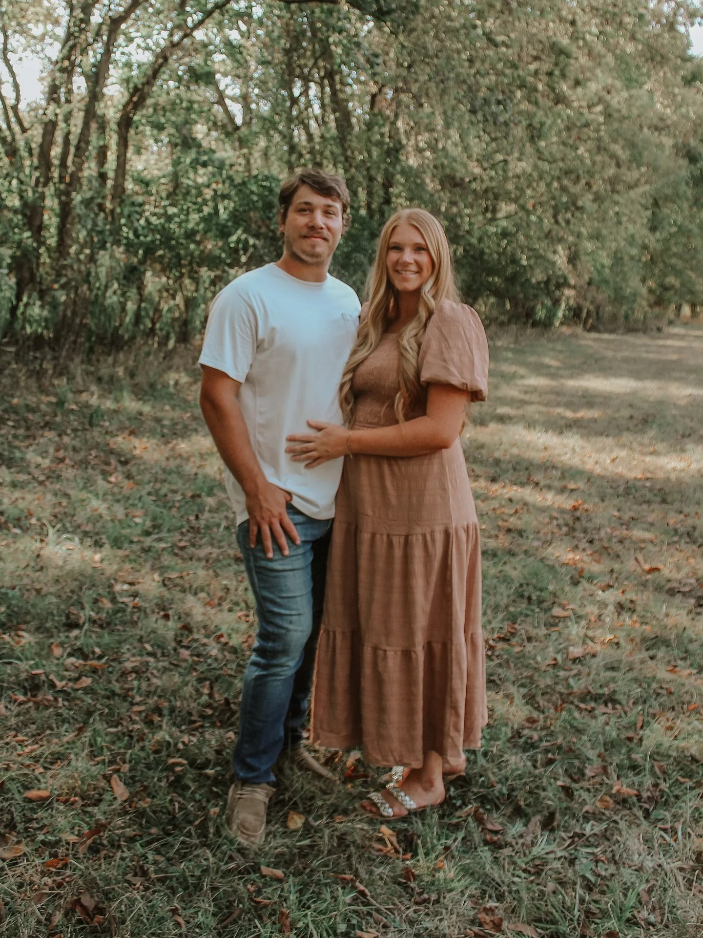 Meet the owners behind Elk Creek Events 🤍

Hi friends! We&rsquo;re the husband and wife team behind Elk Creek Events&mdash;born and raised right here in Middle Tennessee. This business is something we built together from the ground up, and it means 