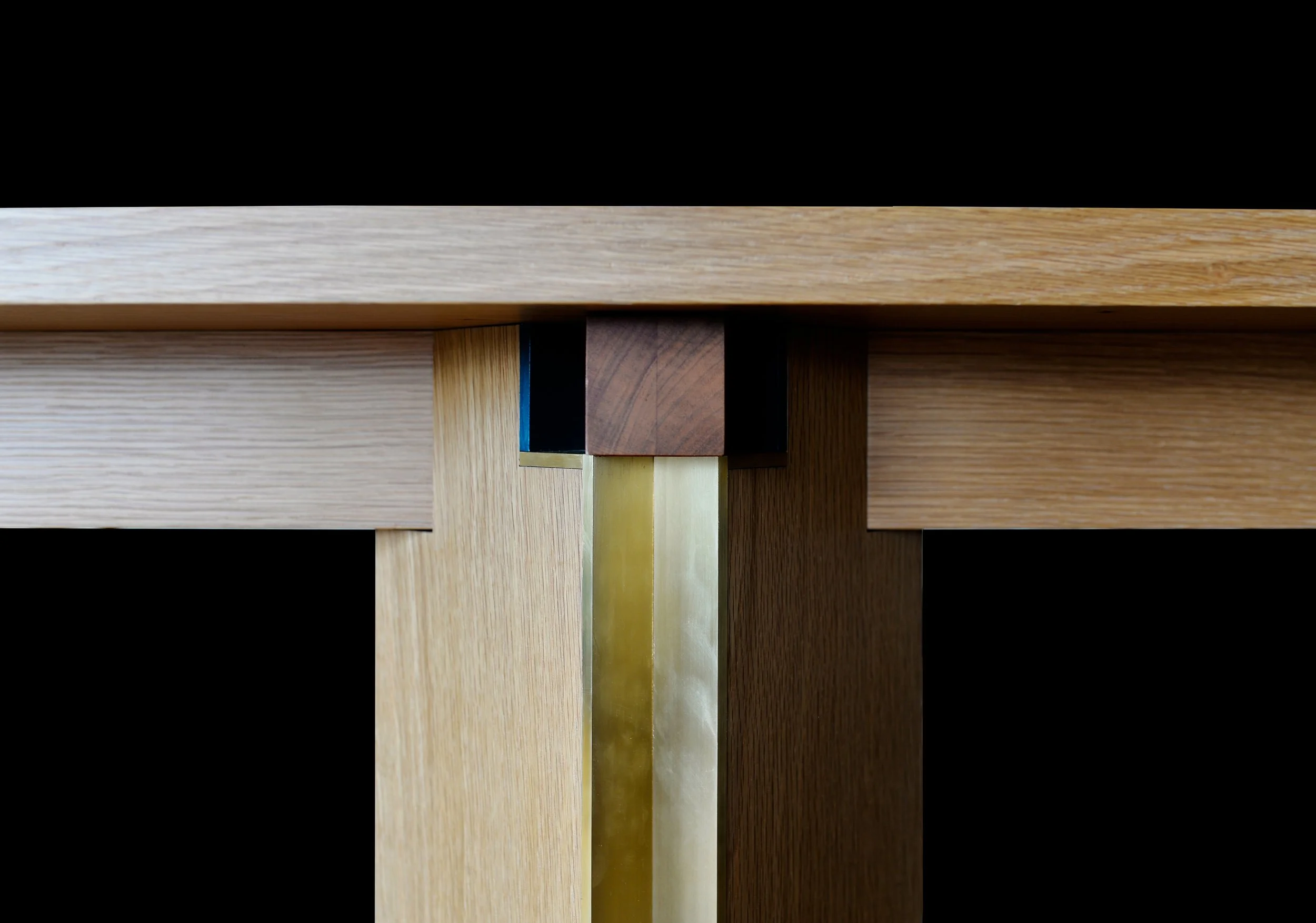 Montana Table