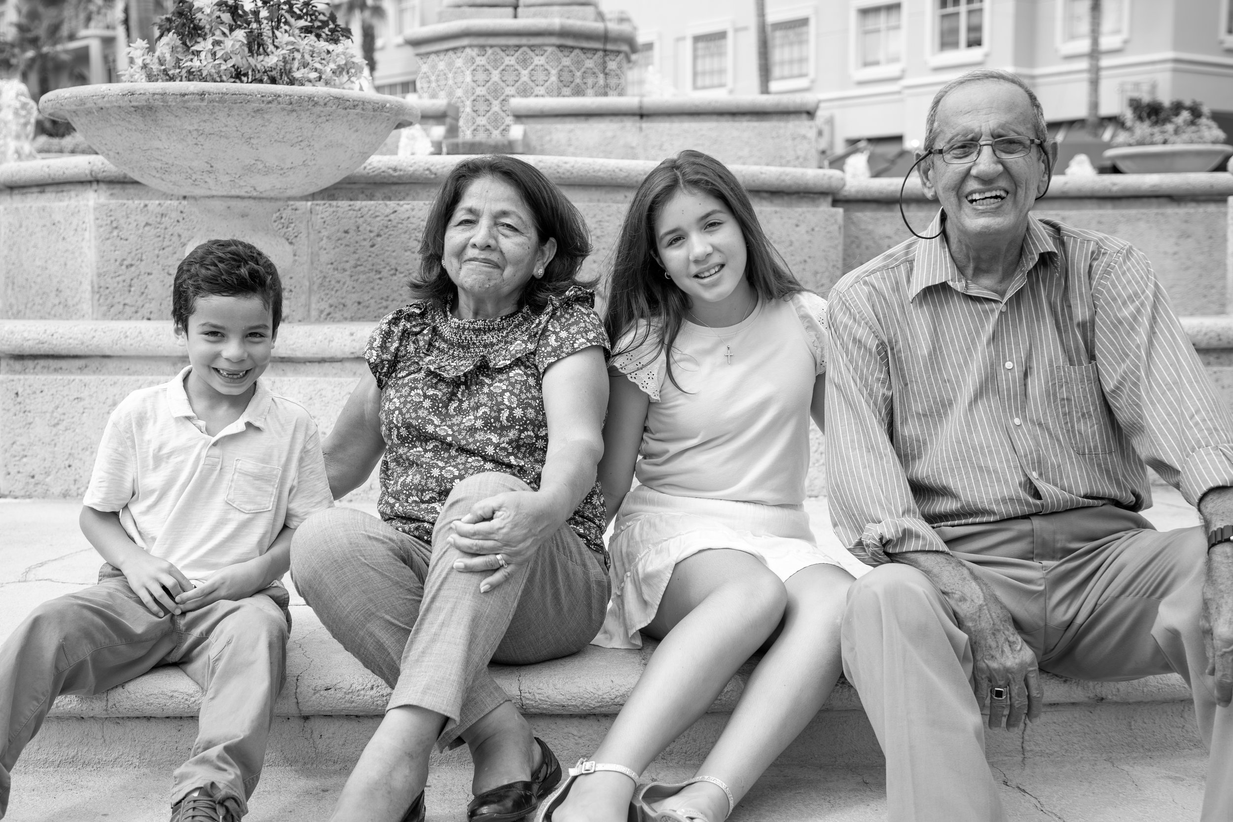 Elena Family-10.jpg