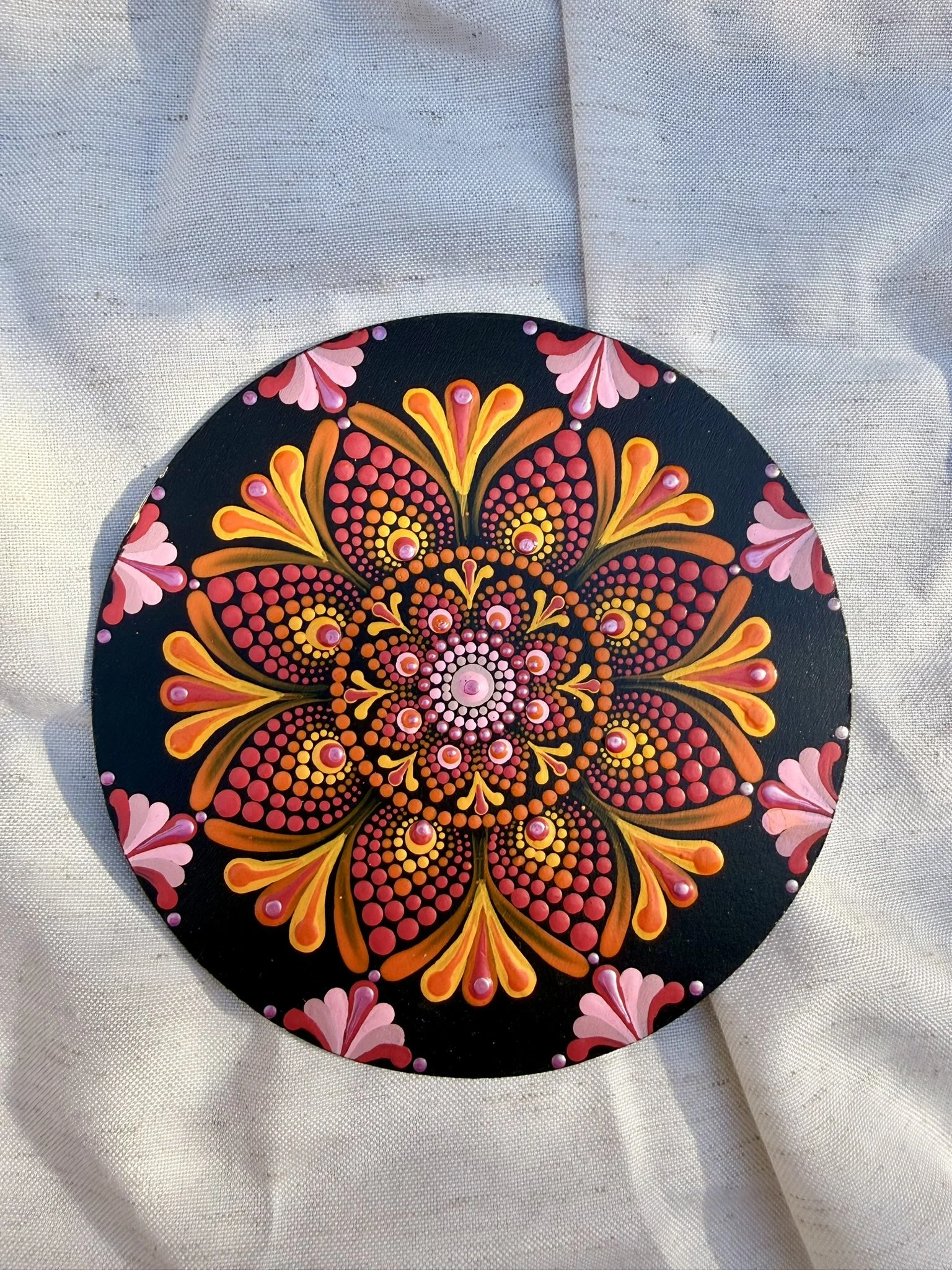 Sunburst Mini - Magnetic Mandala painting