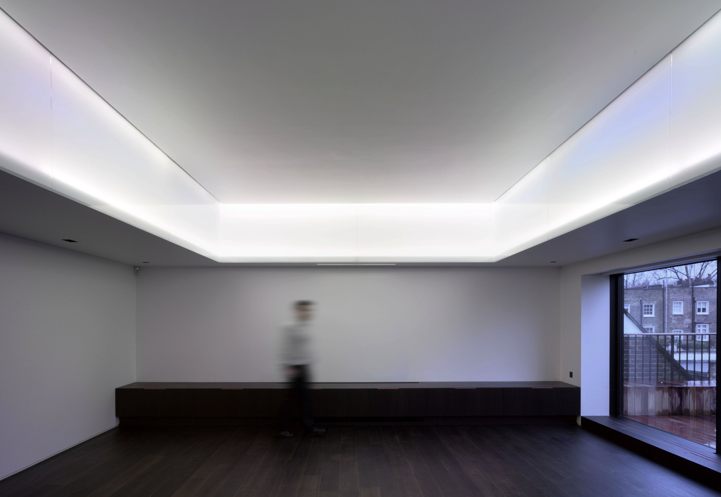 DBA-0906-LIVING-3.jpg
